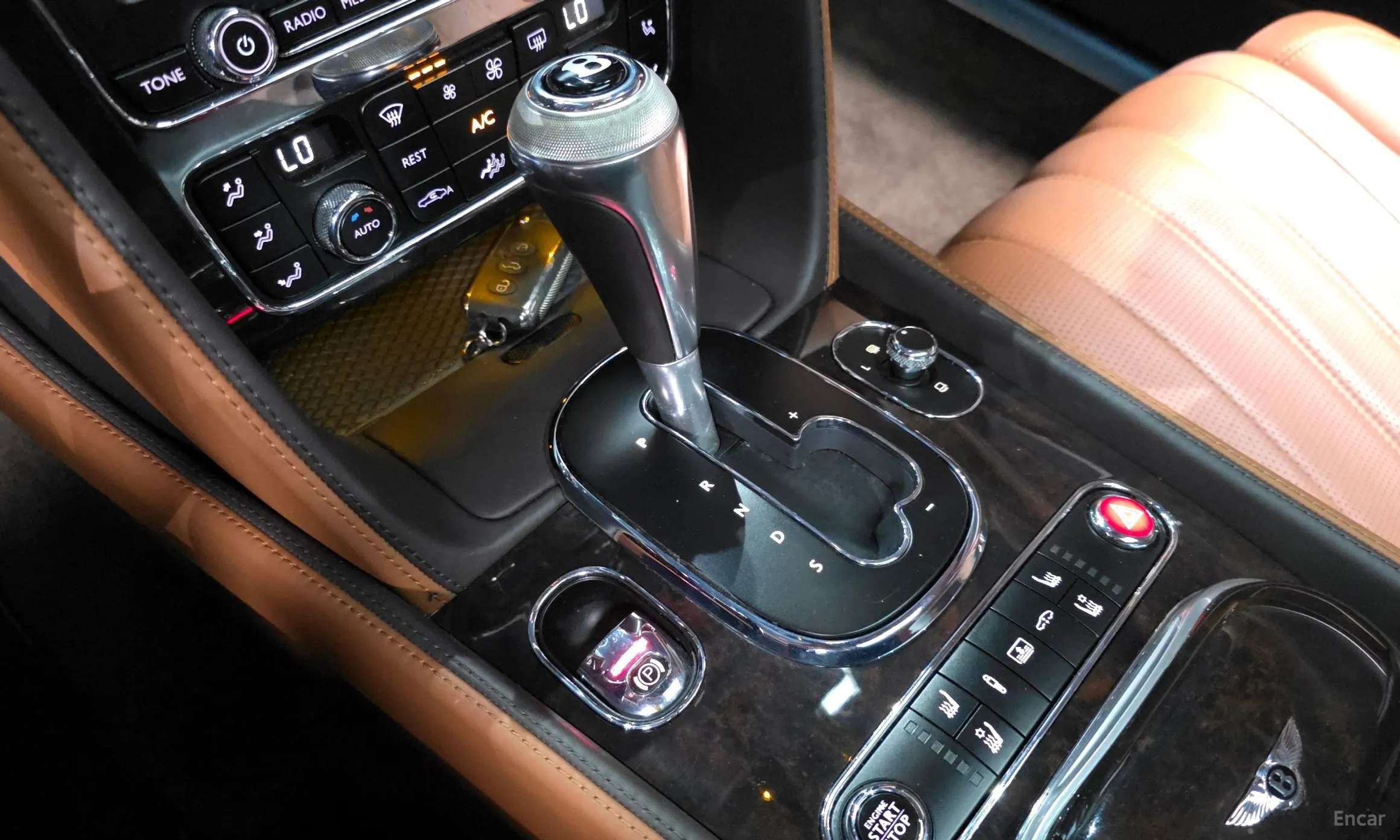 Bentley Flying Spur 2nd Generation превью 9