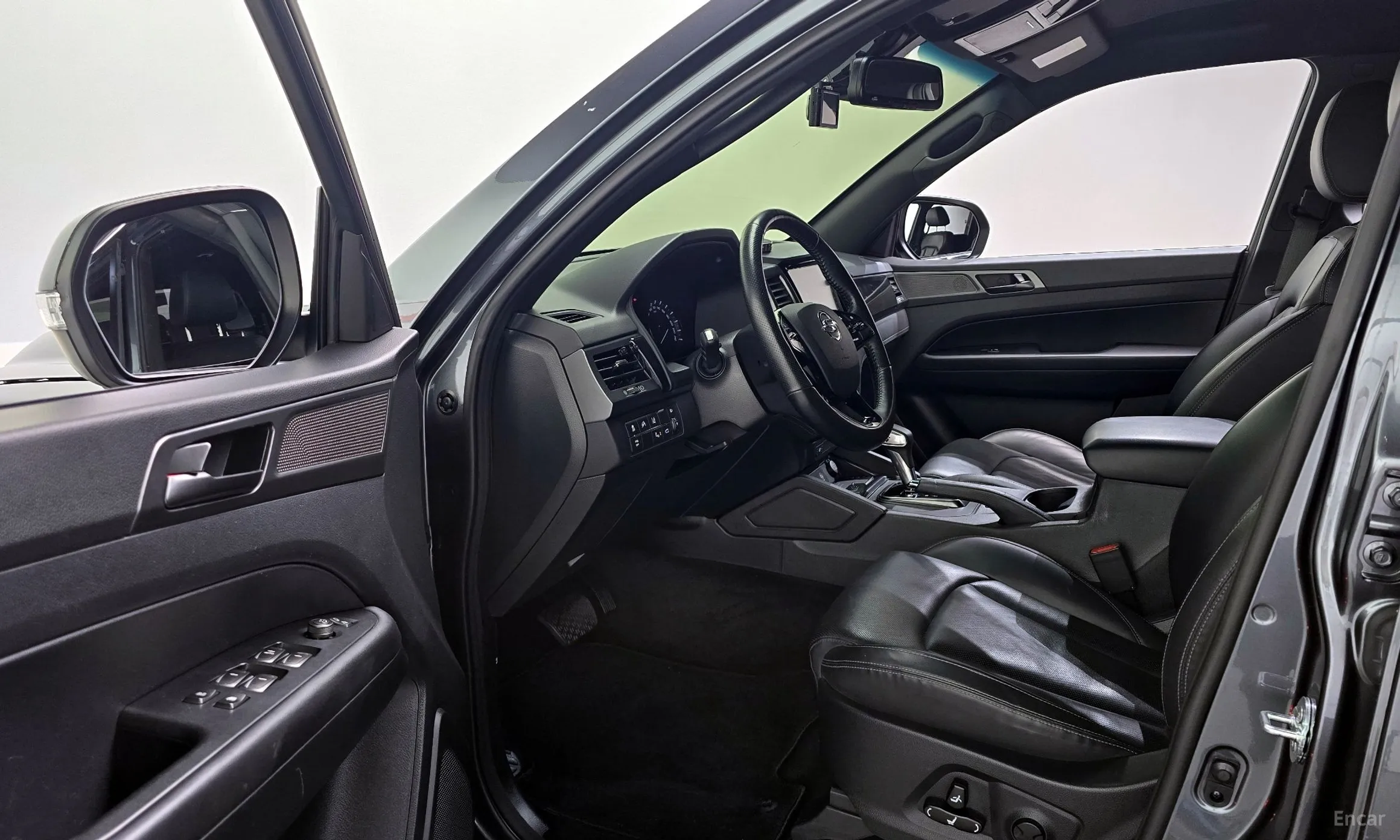KG Mobility (SsangYong) Rexton Sports Khan превью 10