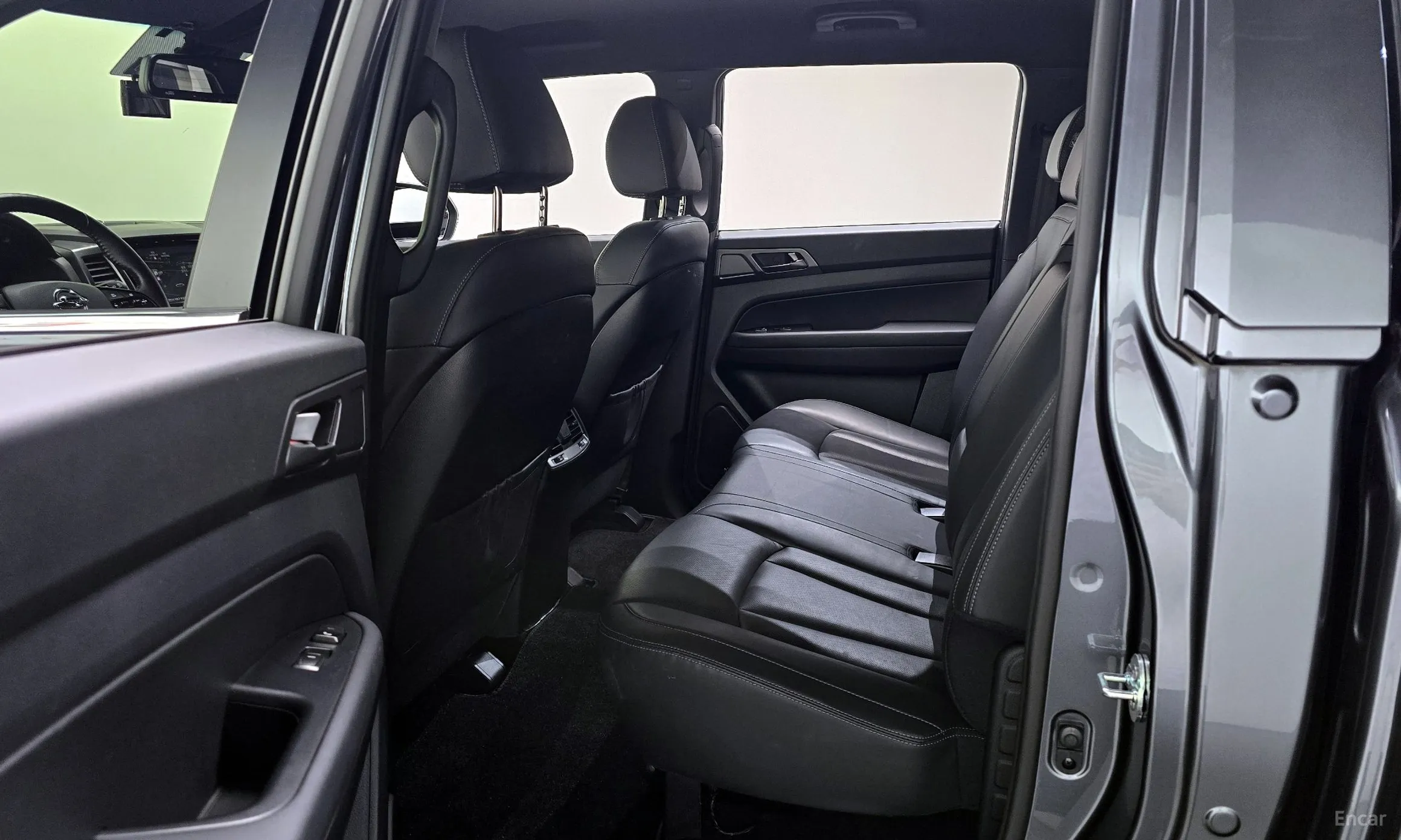 KG Mobility (SsangYong) Rexton Sports Khan превью 11