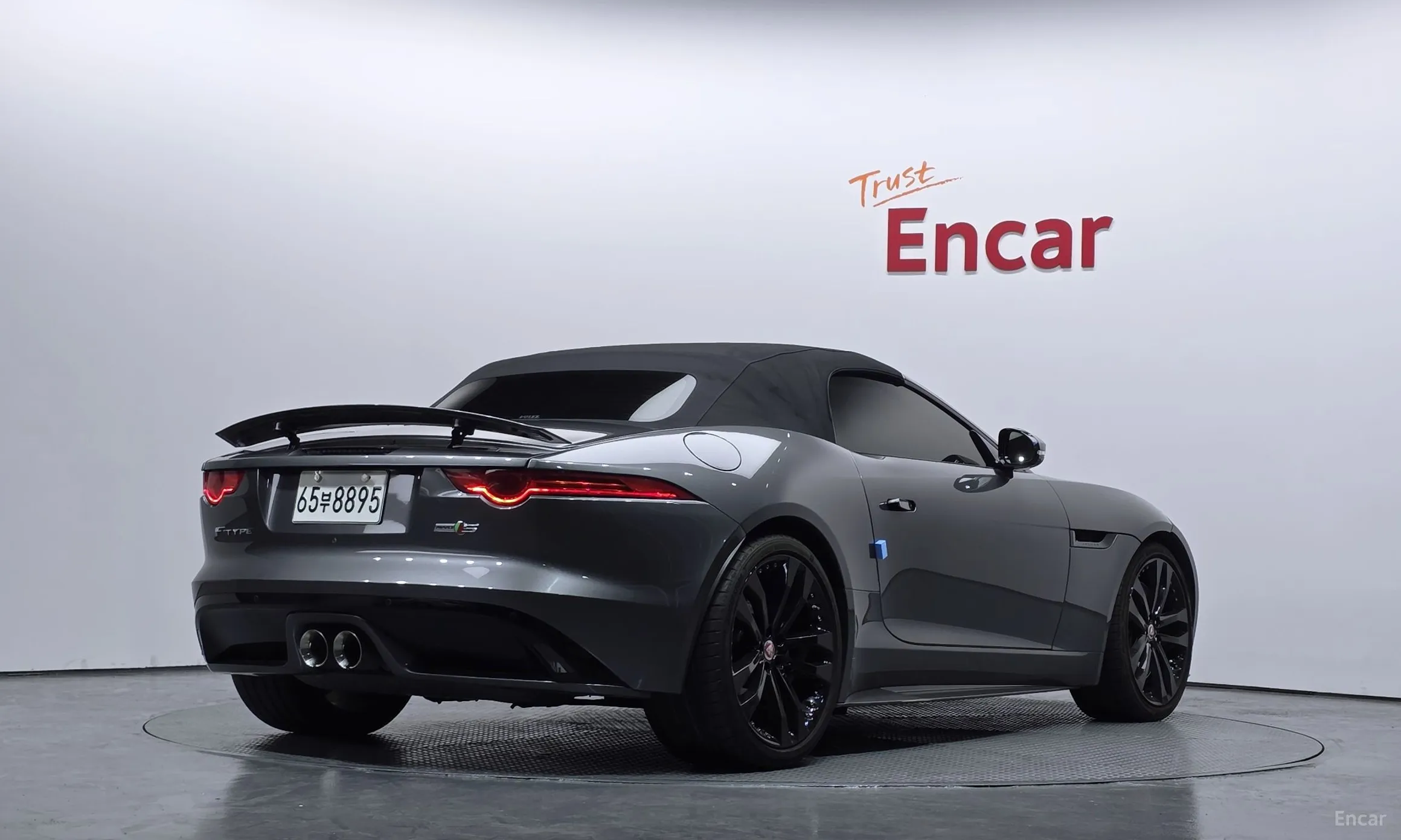 Jaguar F-TYPE