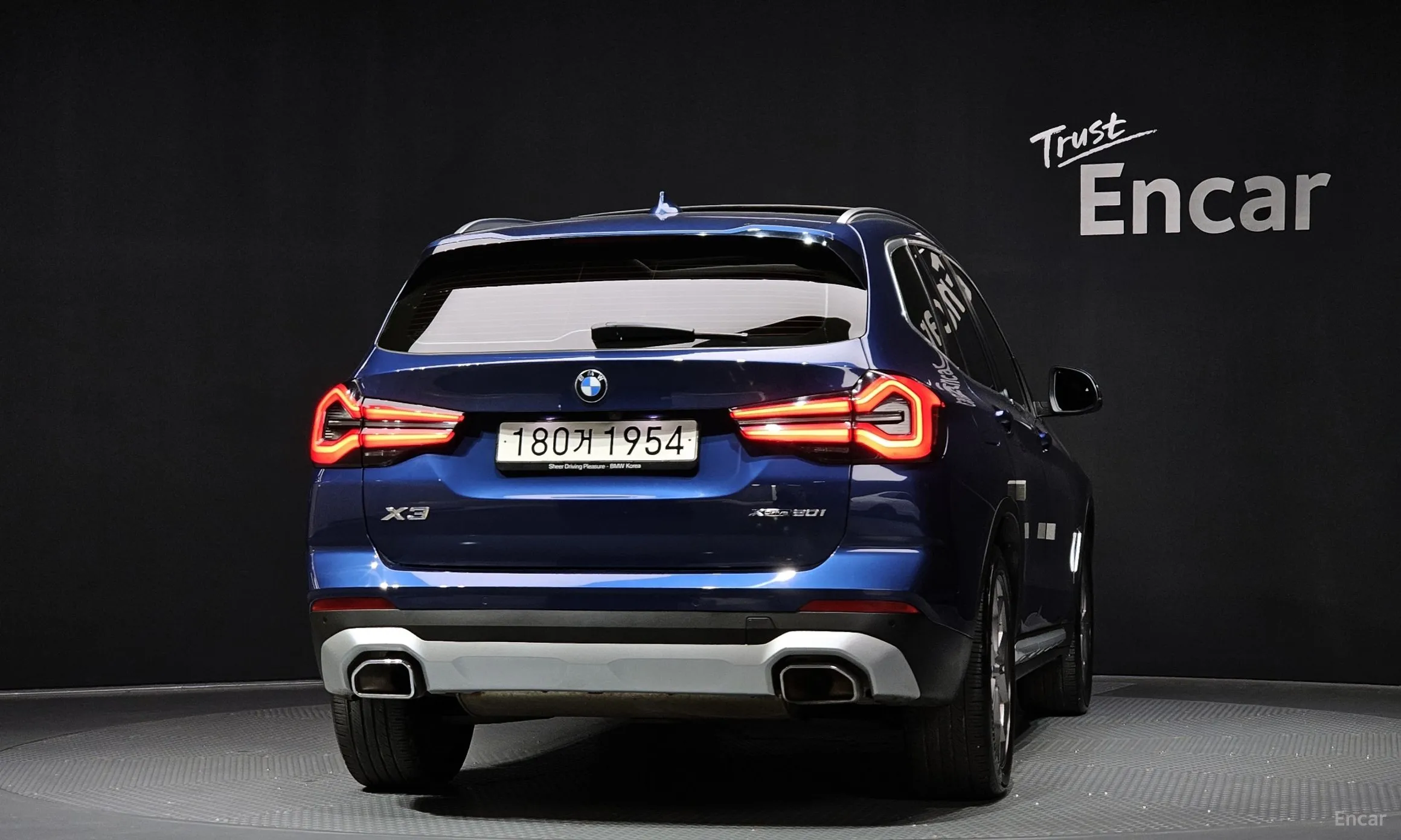 BMW X3 (G01) превью 4