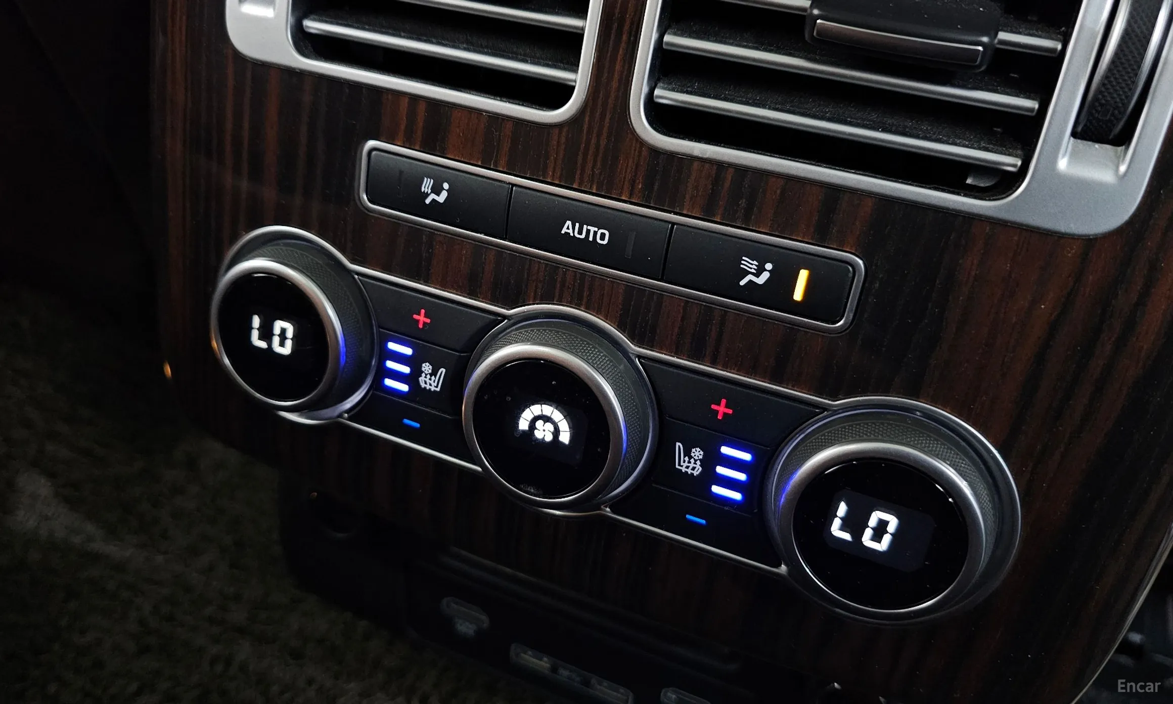 Land Rover Range Rover 4th Generation превью 18