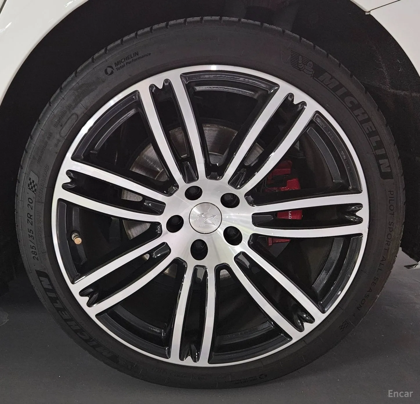 Maserati Ghibli превью 6