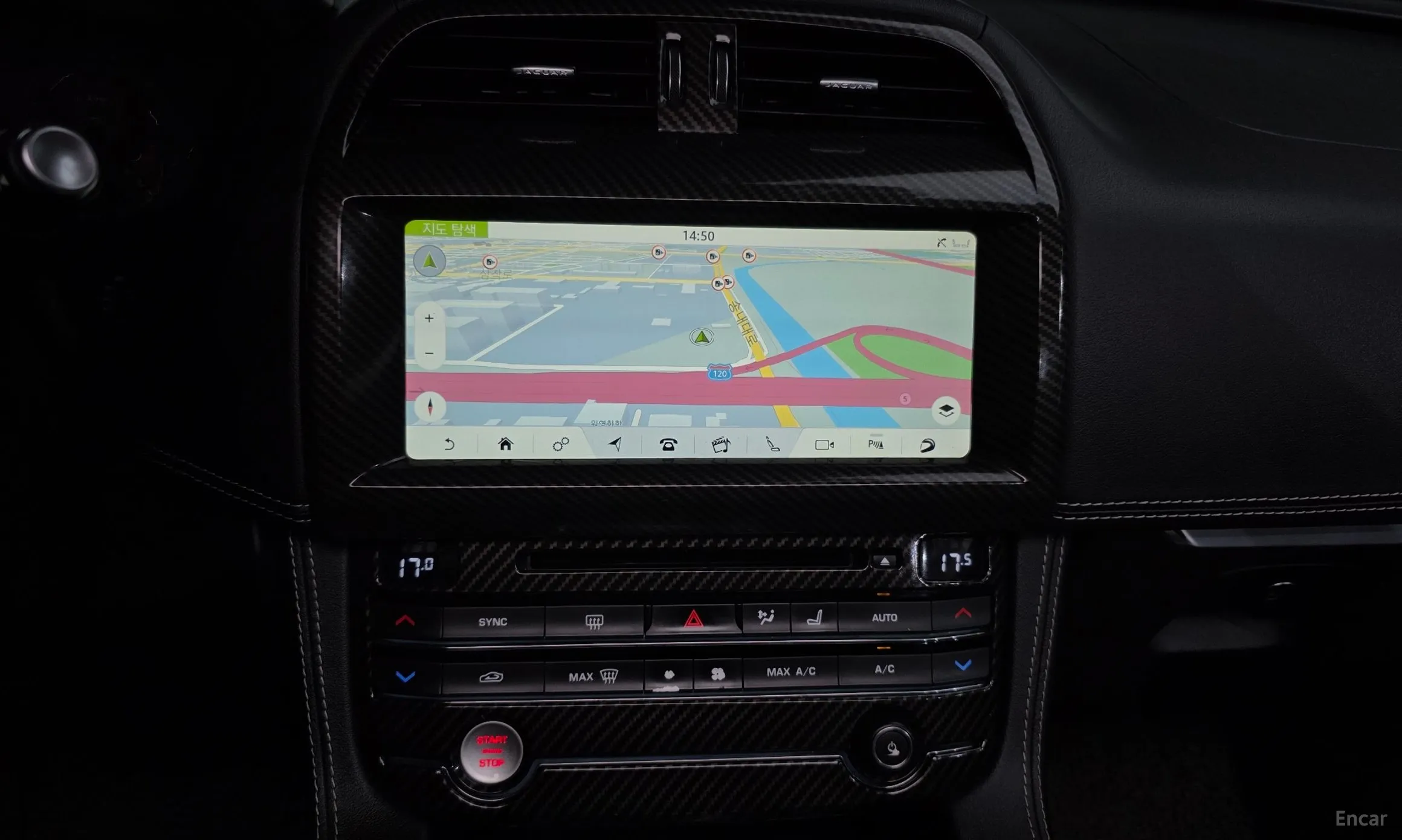Jaguar F-PACE превью 14