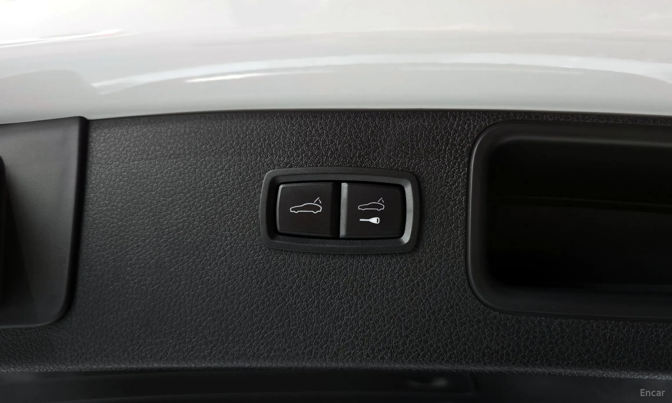 Porsche Macan превью 20