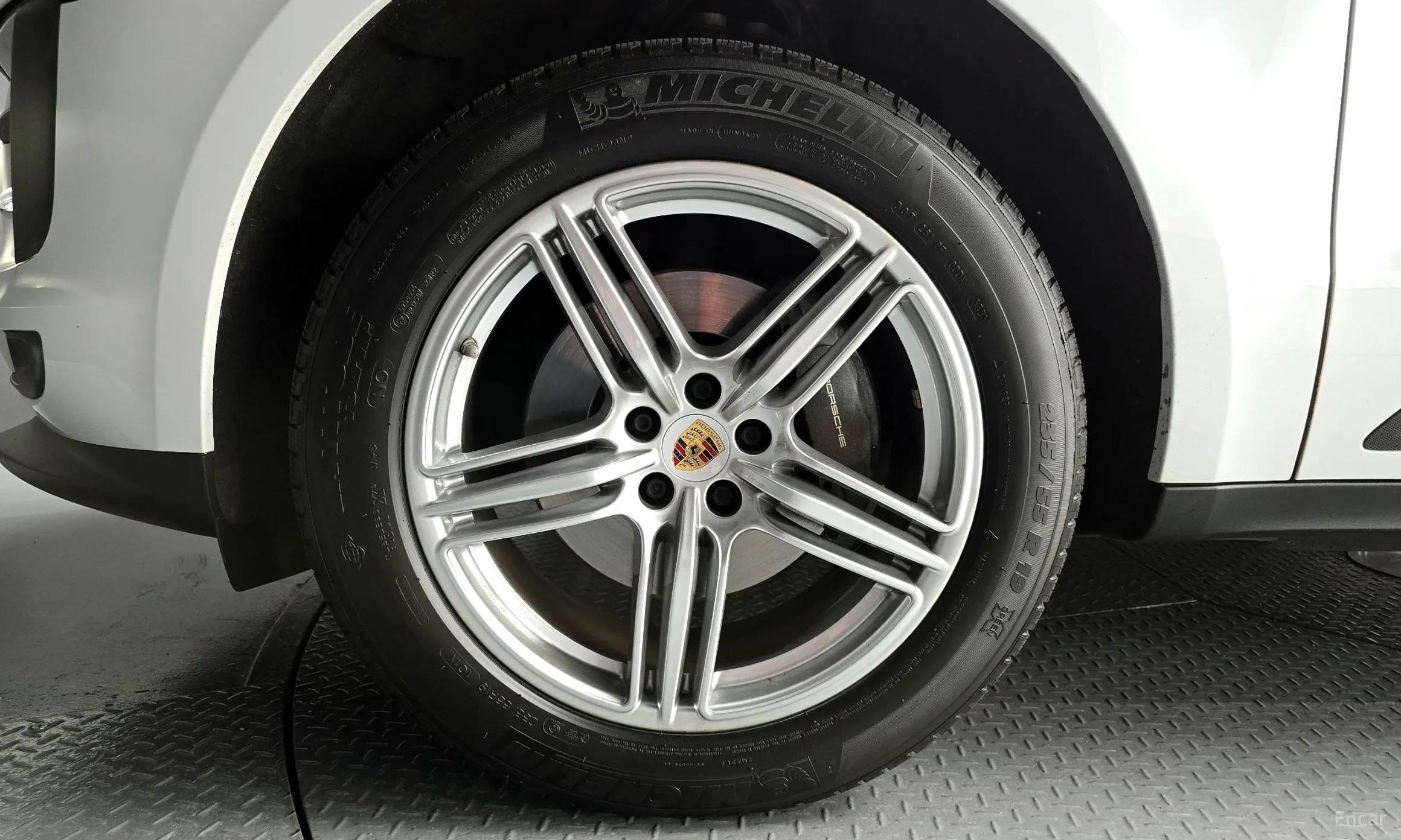 Porsche Macan превью 5