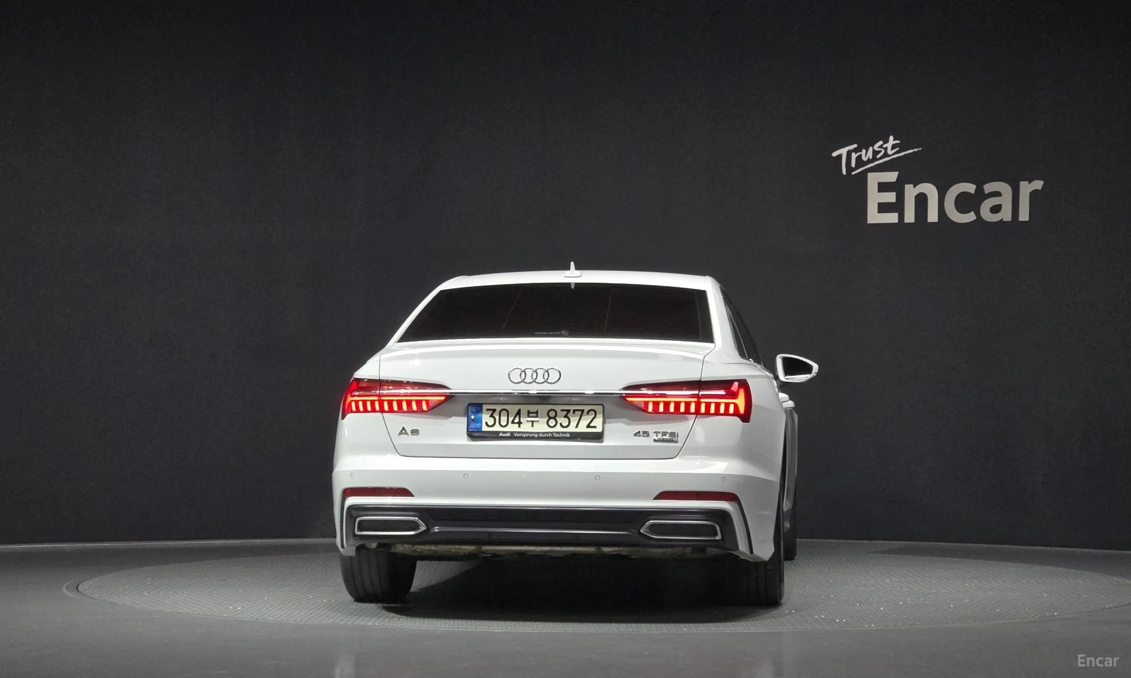 Audi A6 (C8) превью 4