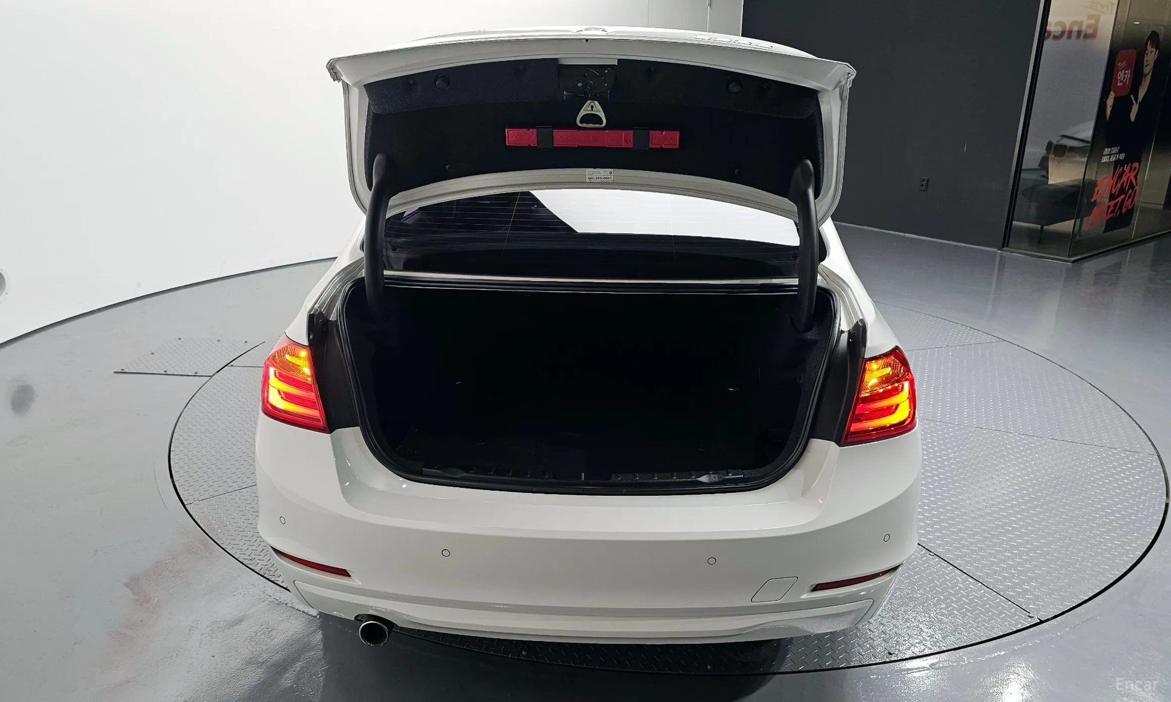 BMW 3 Series (F30) превью 20
