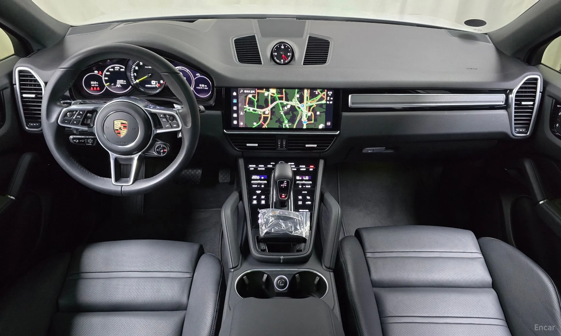 Porsche Cayenne (PO536) превью 7