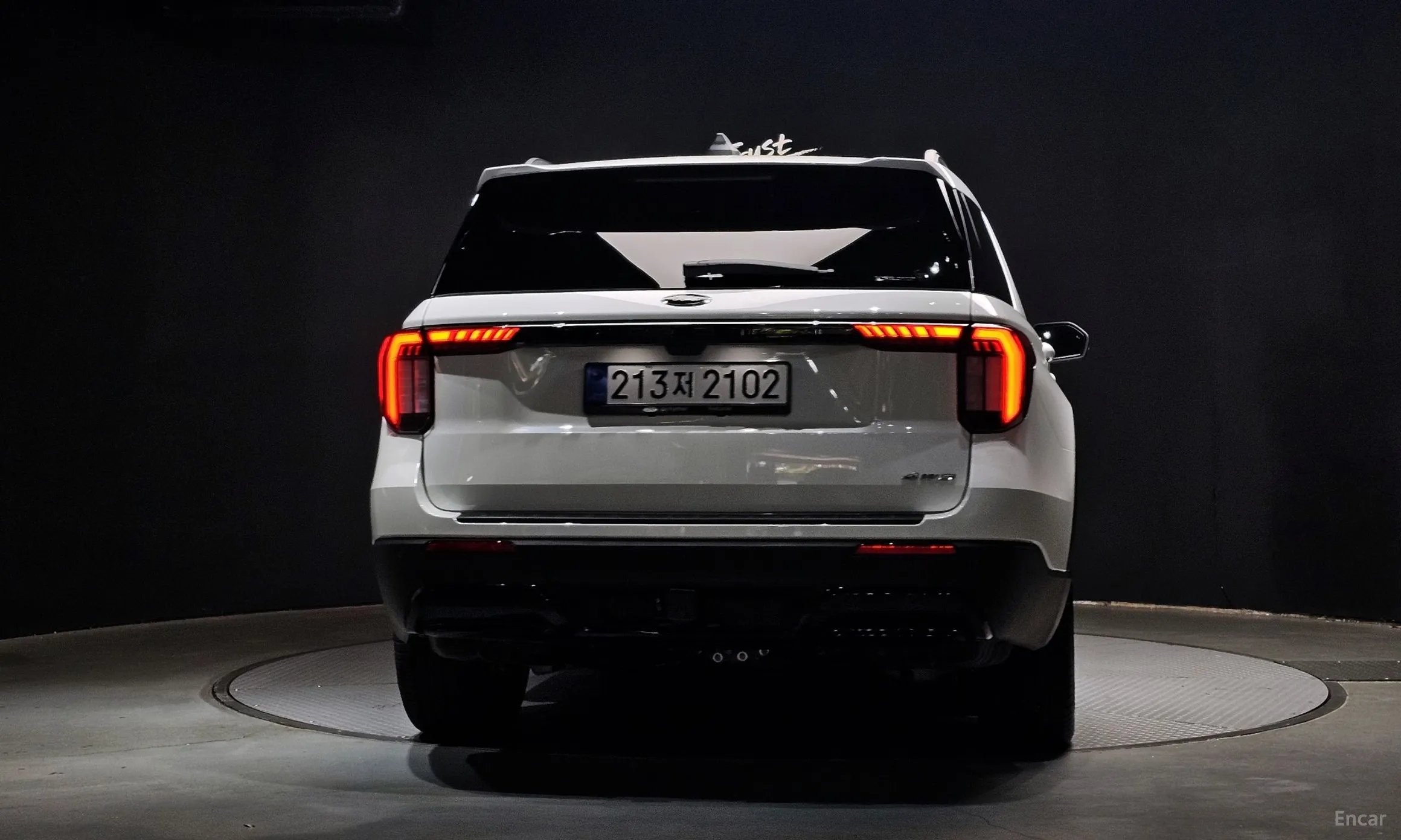 Ford Explorer 6th Generation превью 4