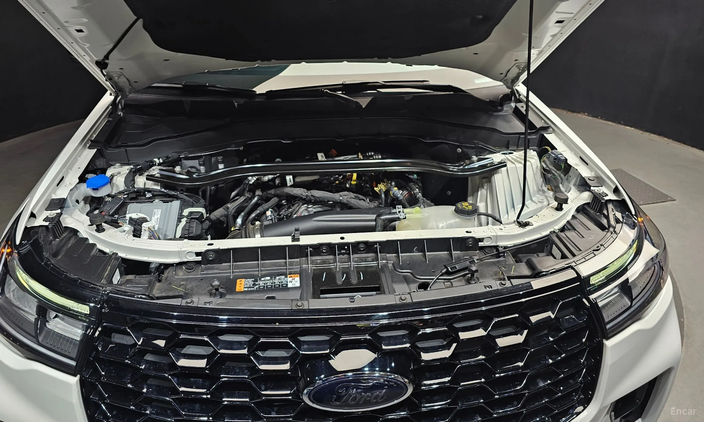 Ford Explorer 6th Generation превью 6