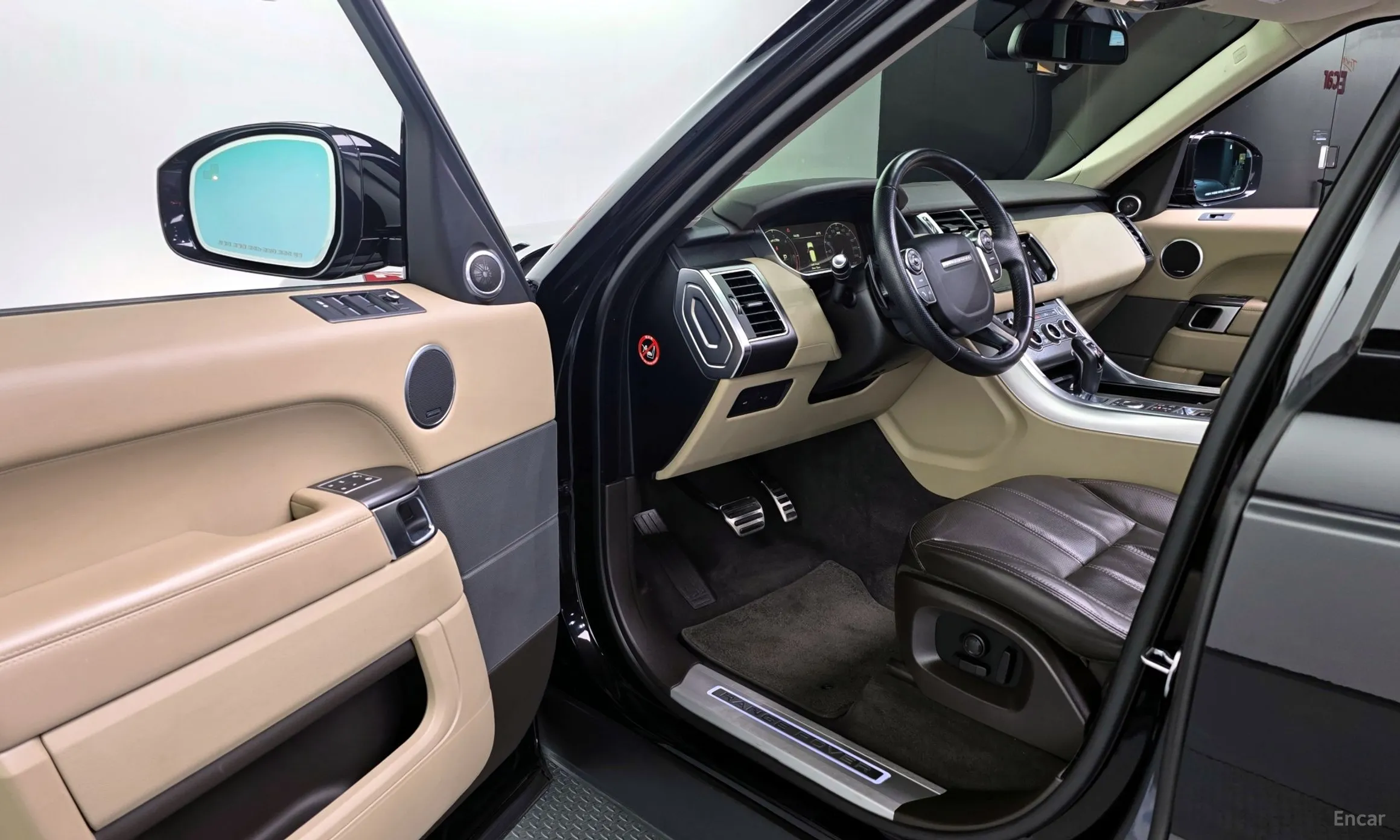 Land Rover Range Rover Sport 2nd Generation превью 10