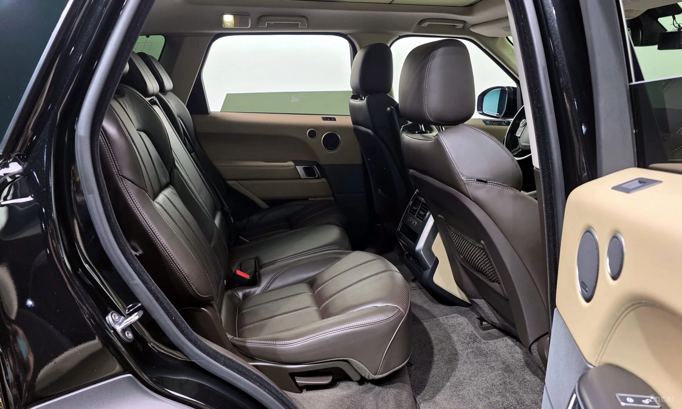 Land Rover Range Rover Sport 2nd Generation превью 12