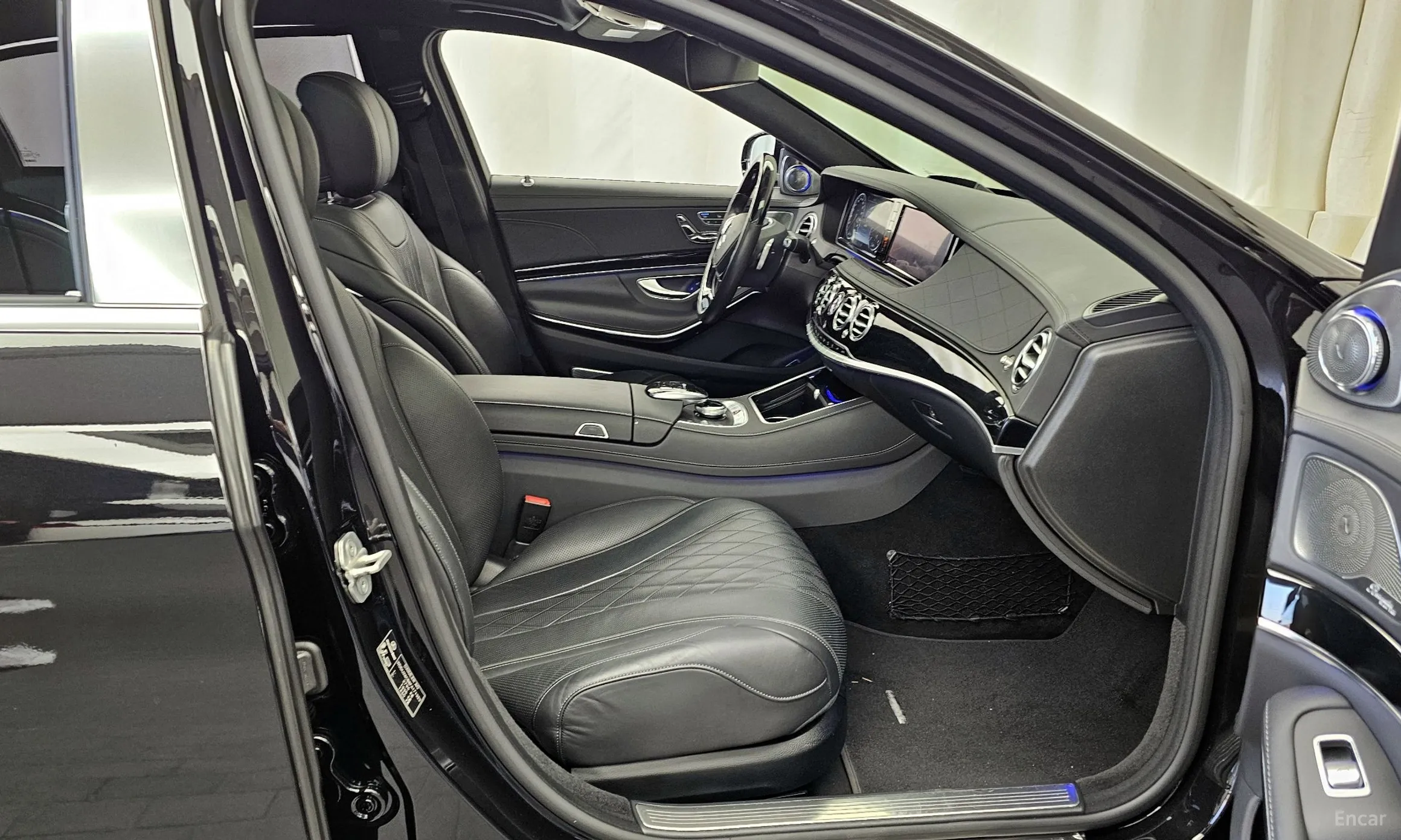 Mercedes Benz S-Class W222 превью 13