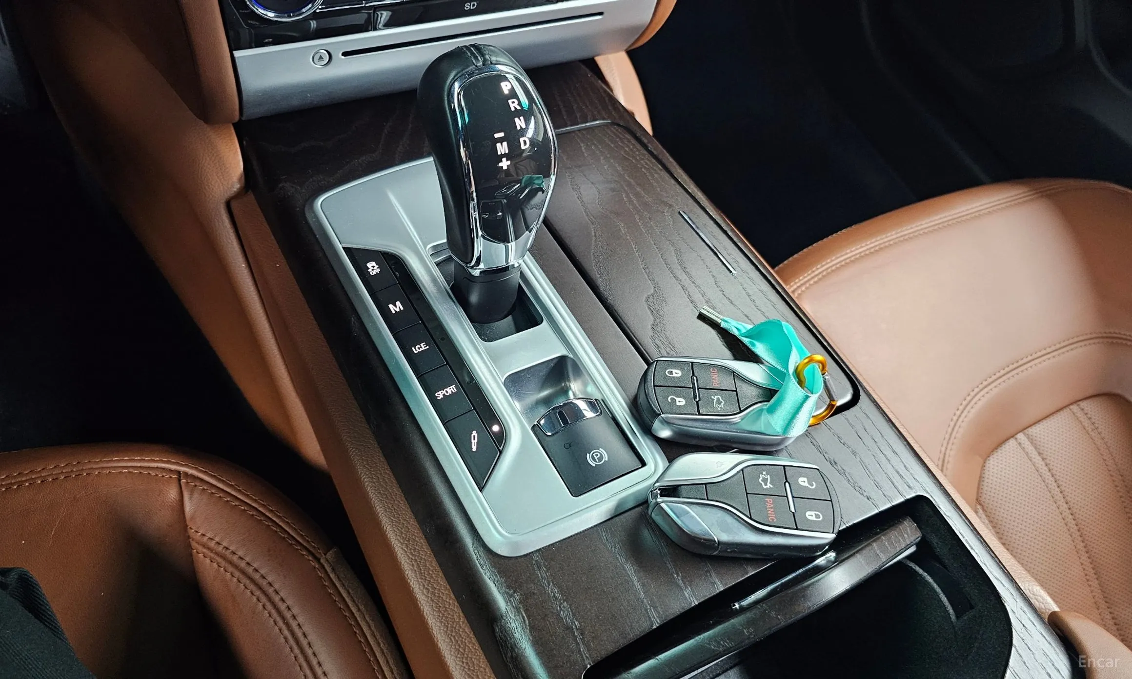 Maserati Quattroporte превью 9
