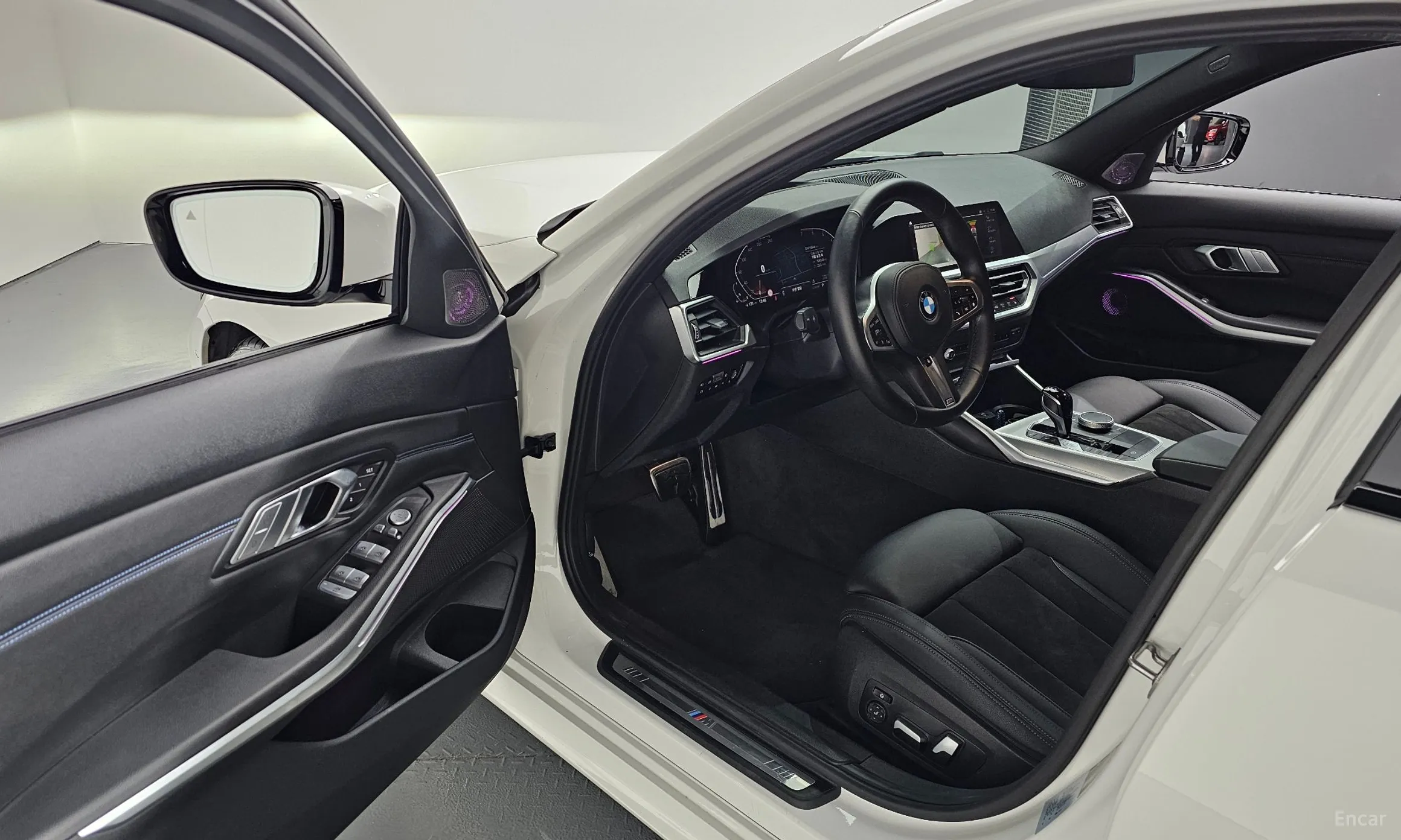 BMW 3 Series (G20) превью 11