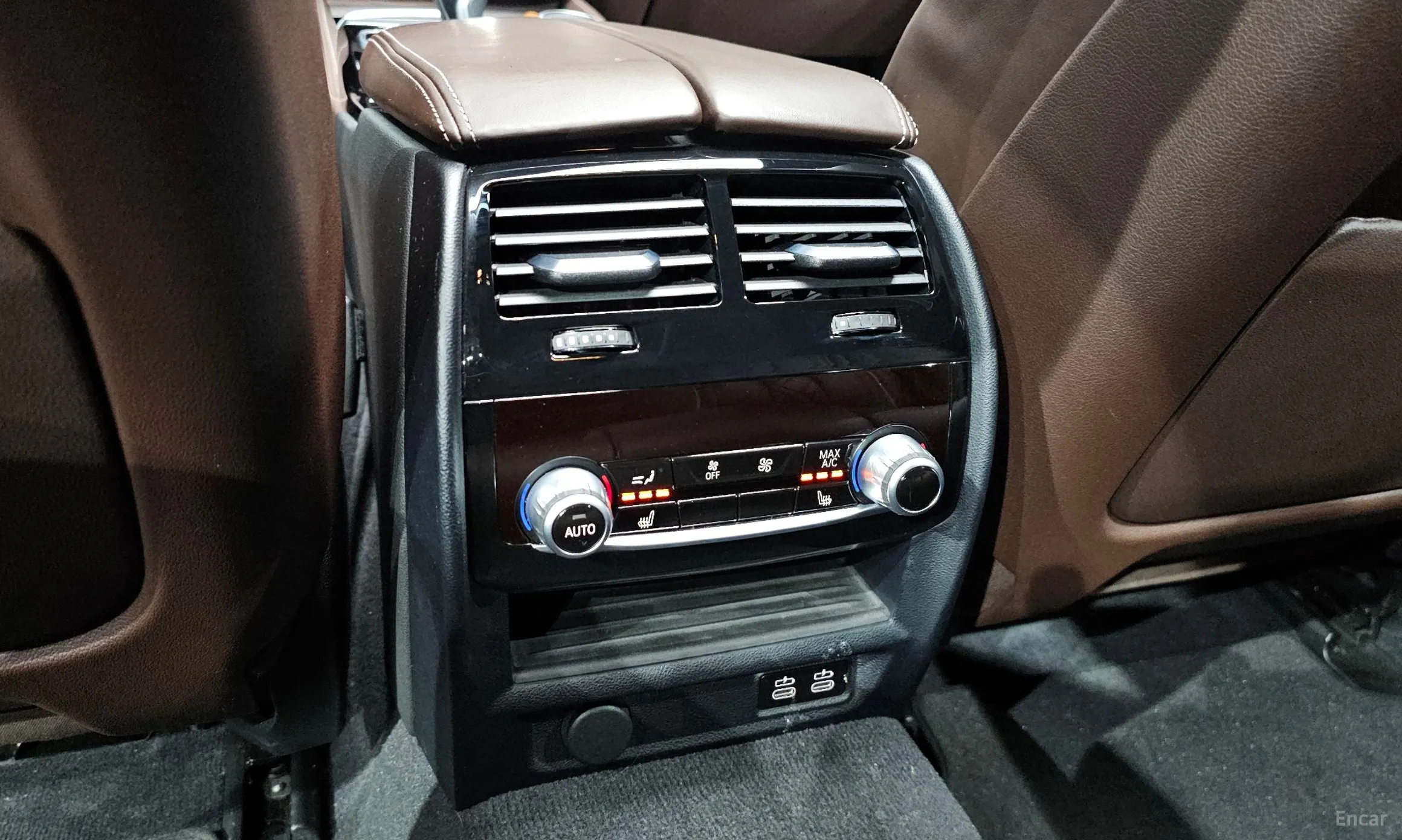 BMW 5 Series (G30) превью 18