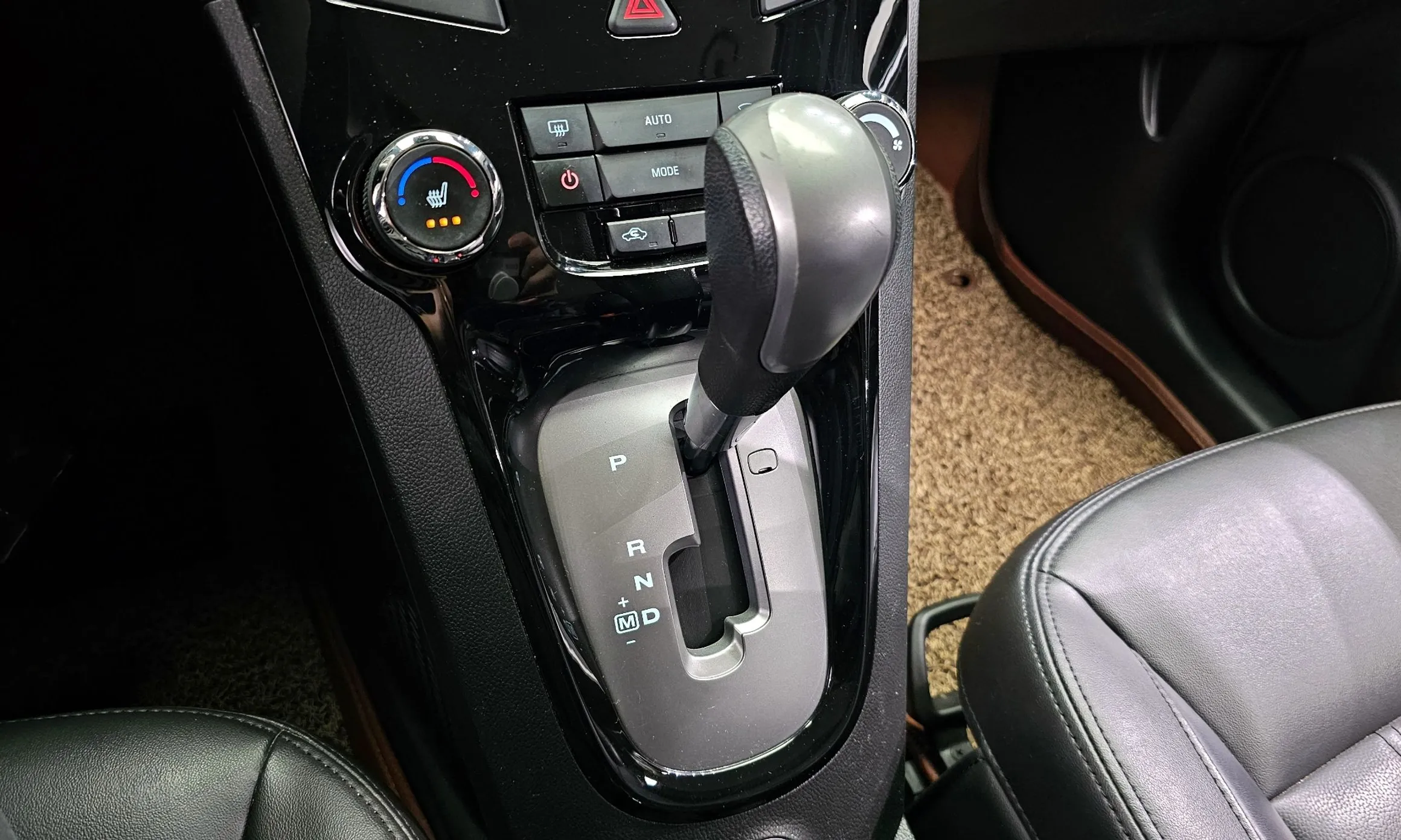 Chevrolet (GM Daewoo) Orlando превью 9
