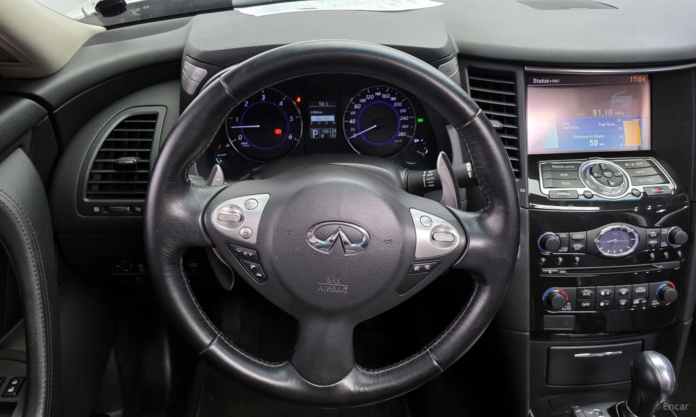 Infiniti QX70 превью 13
