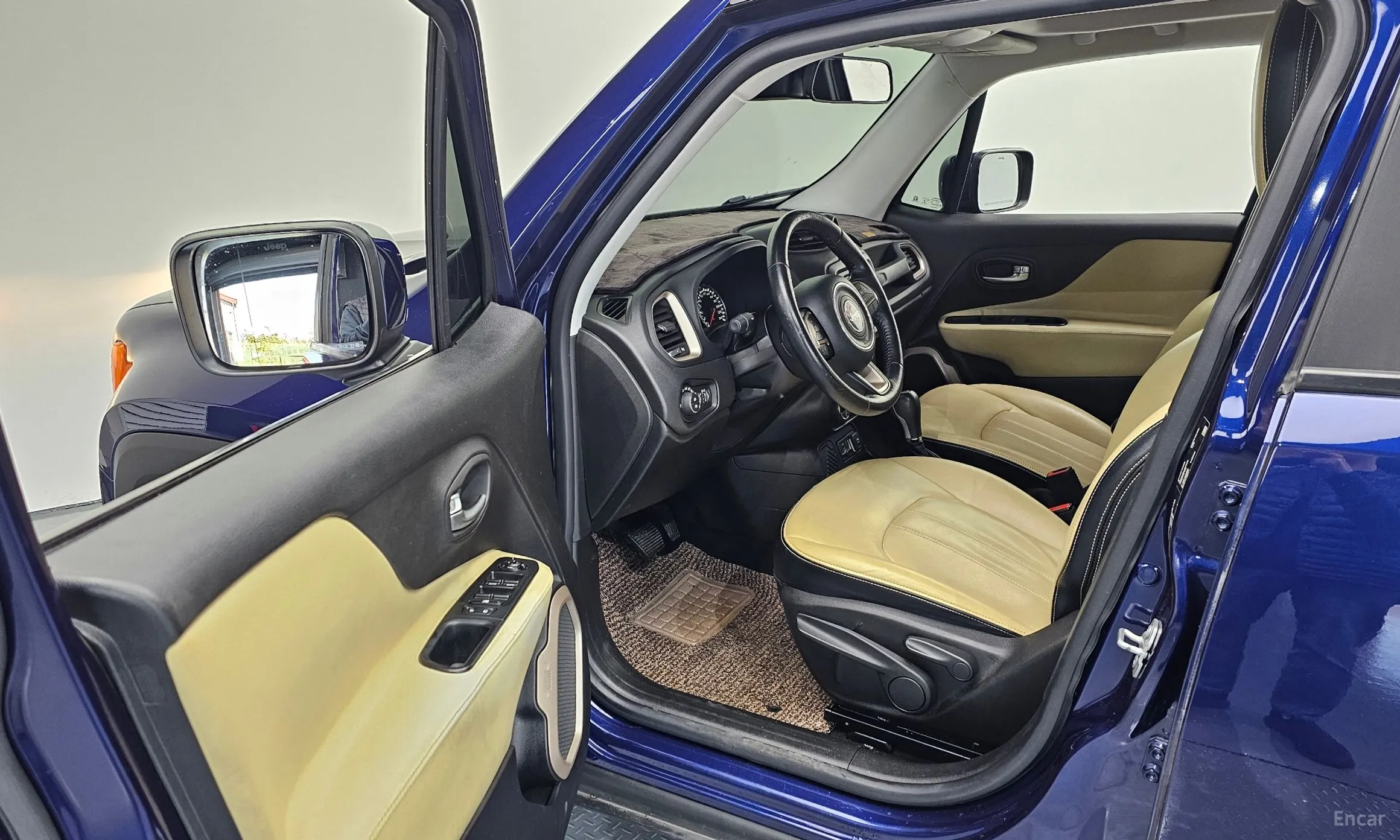 Jeep Renegade превью 10