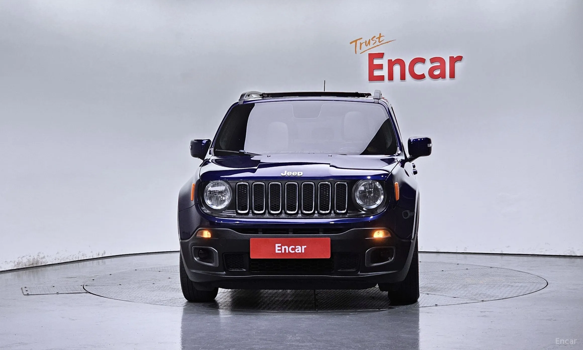 Jeep Renegade превью 3