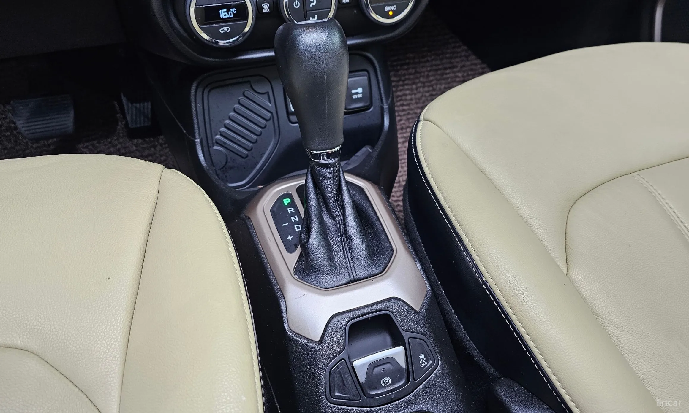 Jeep Renegade превью 9