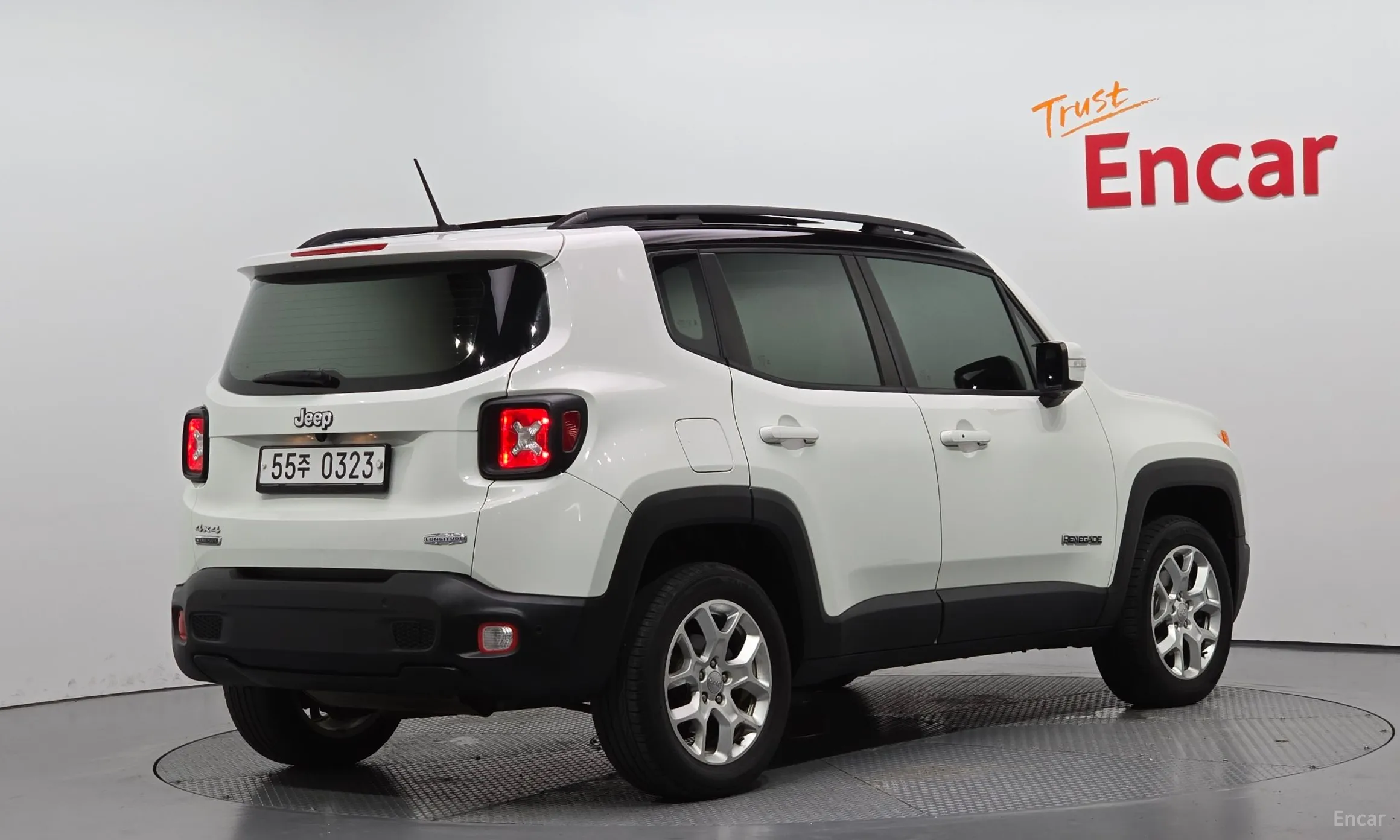 Jeep Renegade превью 2