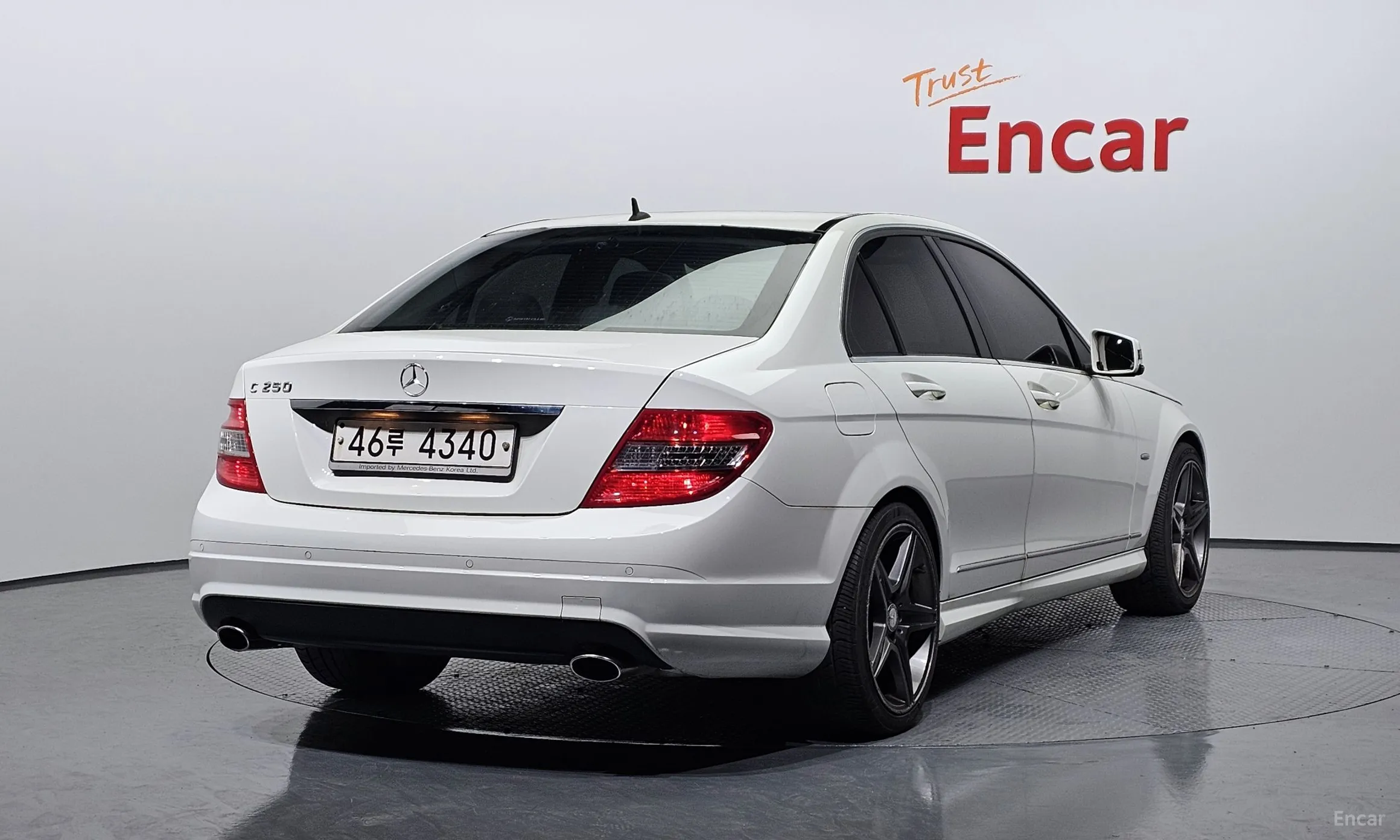 Mercedes Benz C-Class W204
