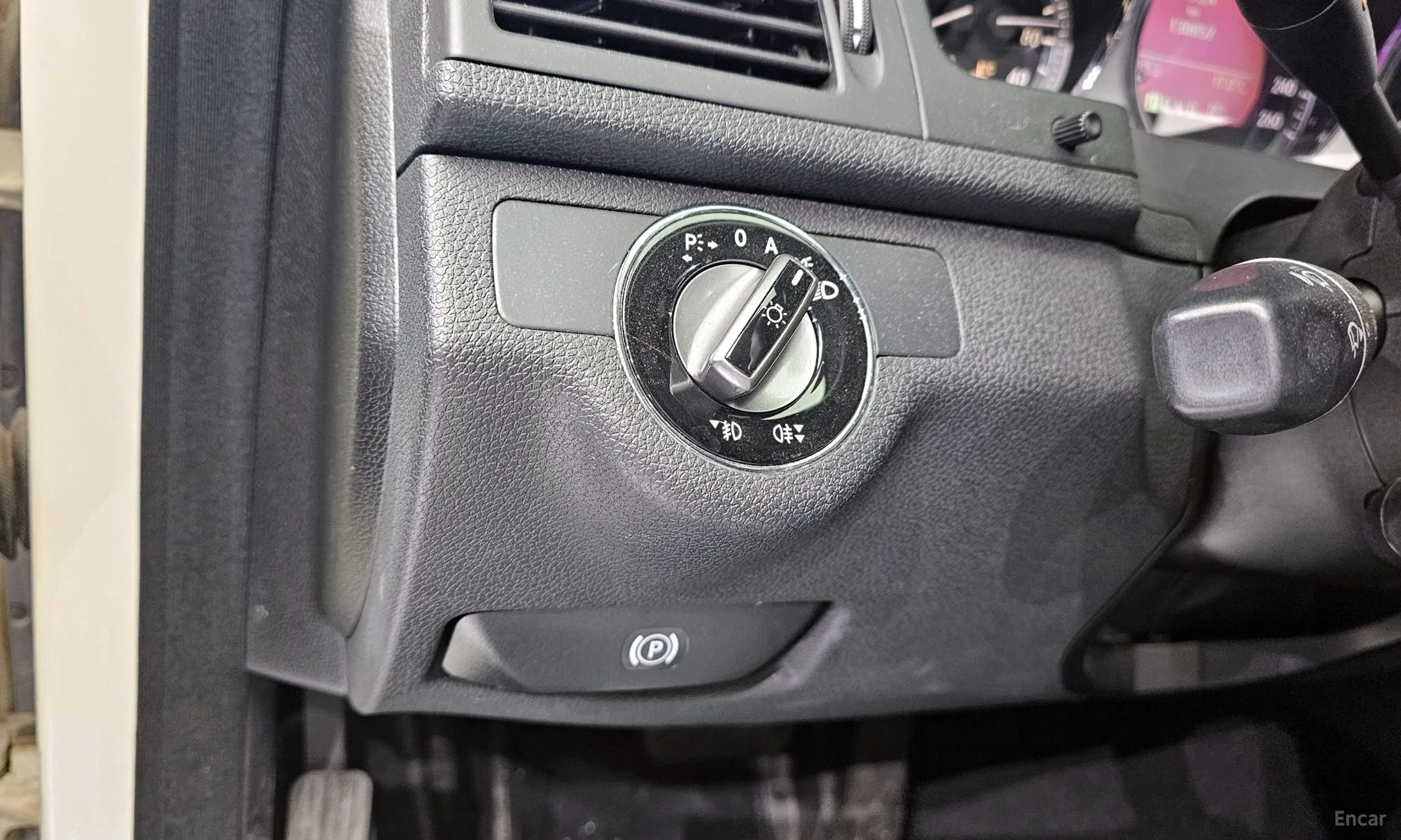 Mercedes Benz C-Class W204 превью 16
