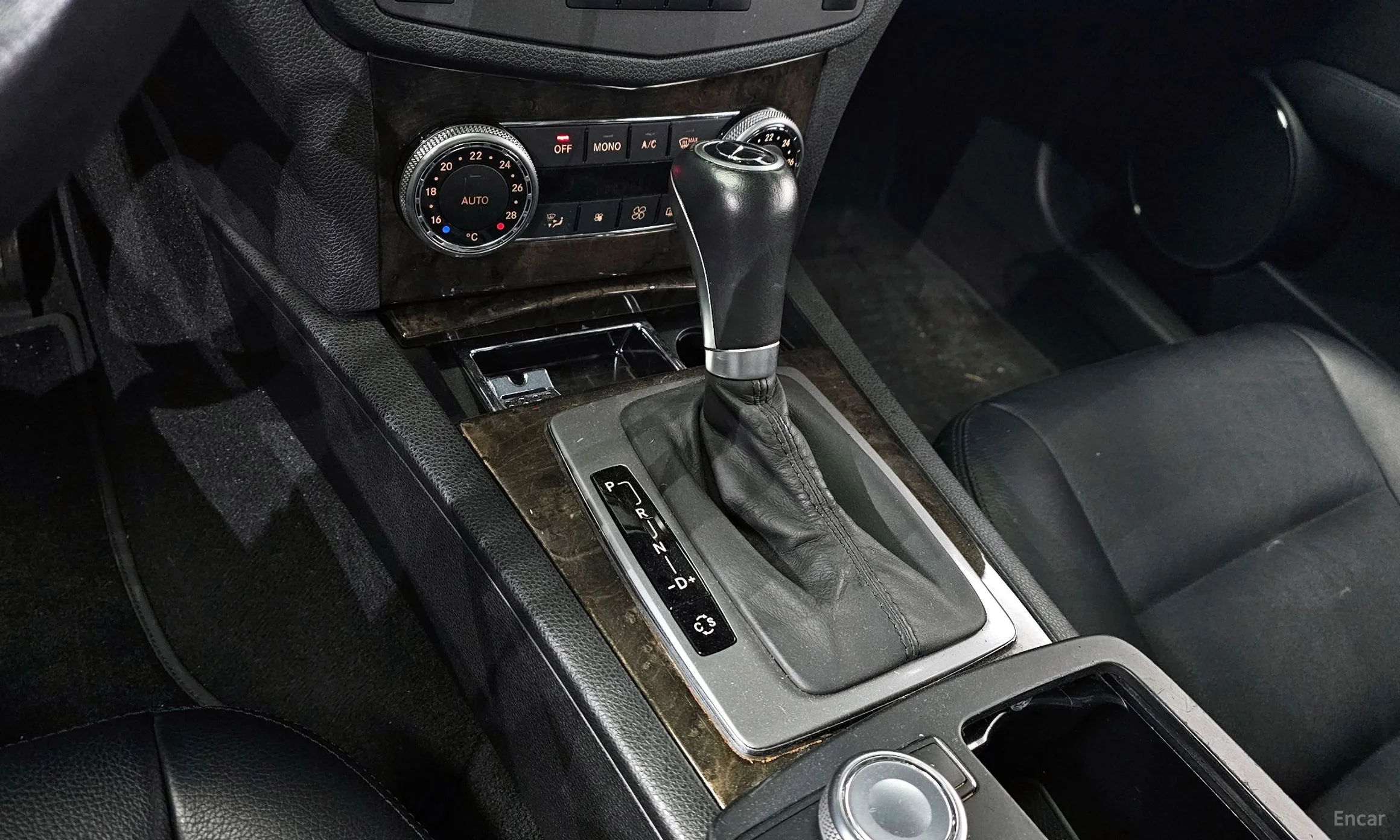Mercedes Benz C-Class W204 превью 9