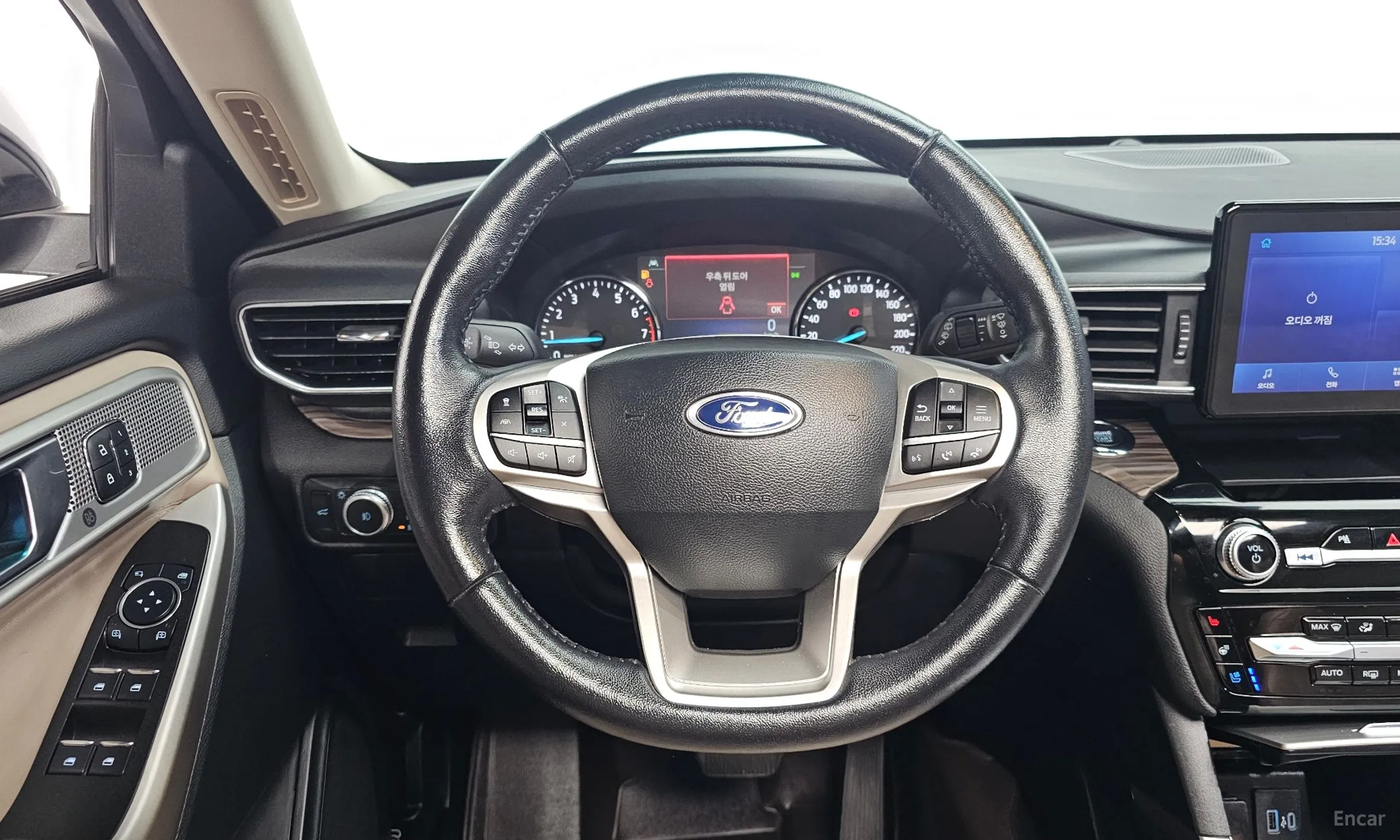 Ford Explorer 6th Generation превью 13