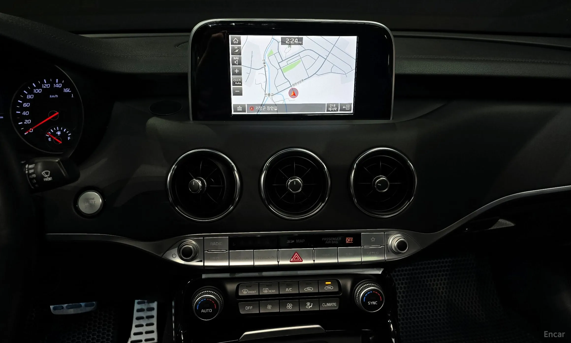 Kia Stinger превью 16