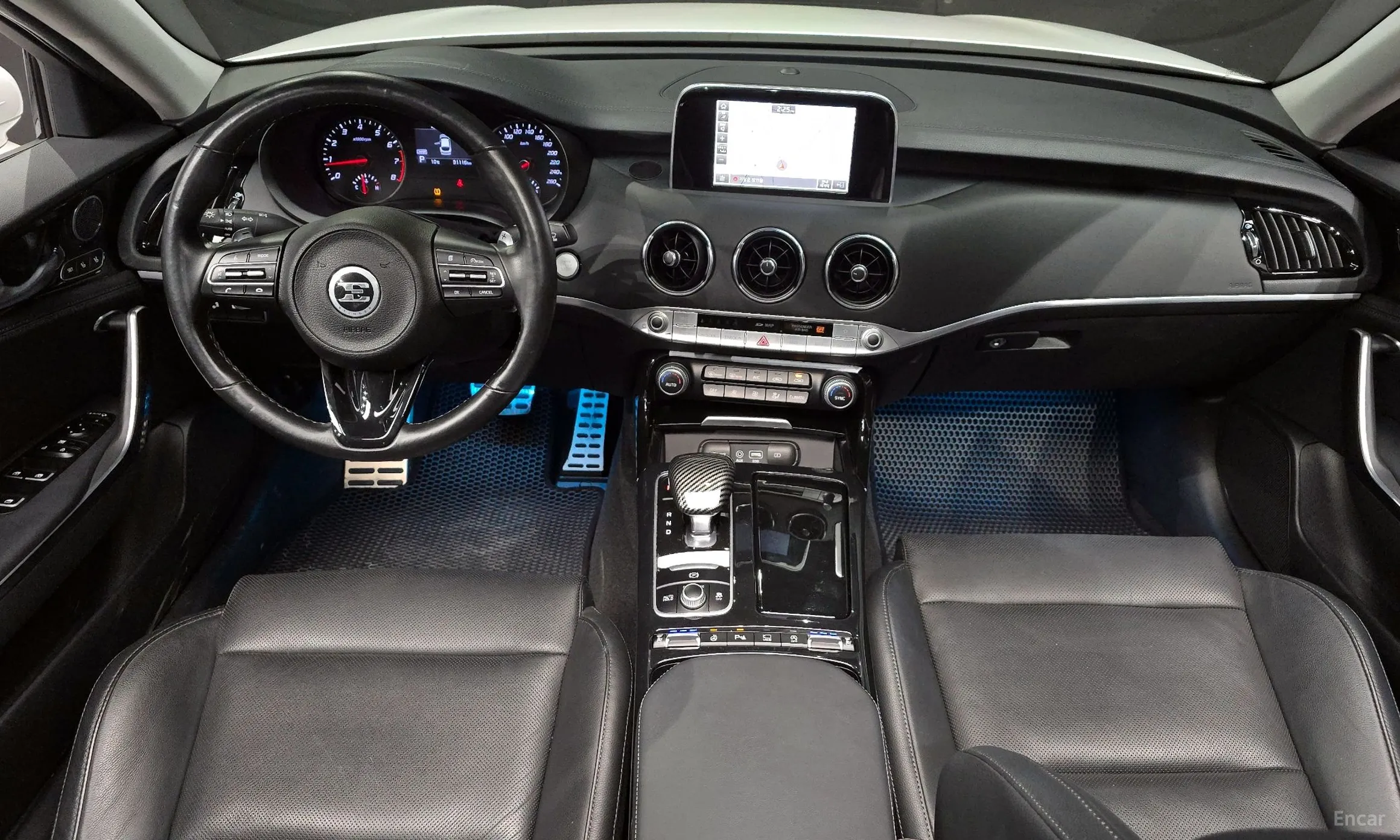 Kia Stinger превью 7