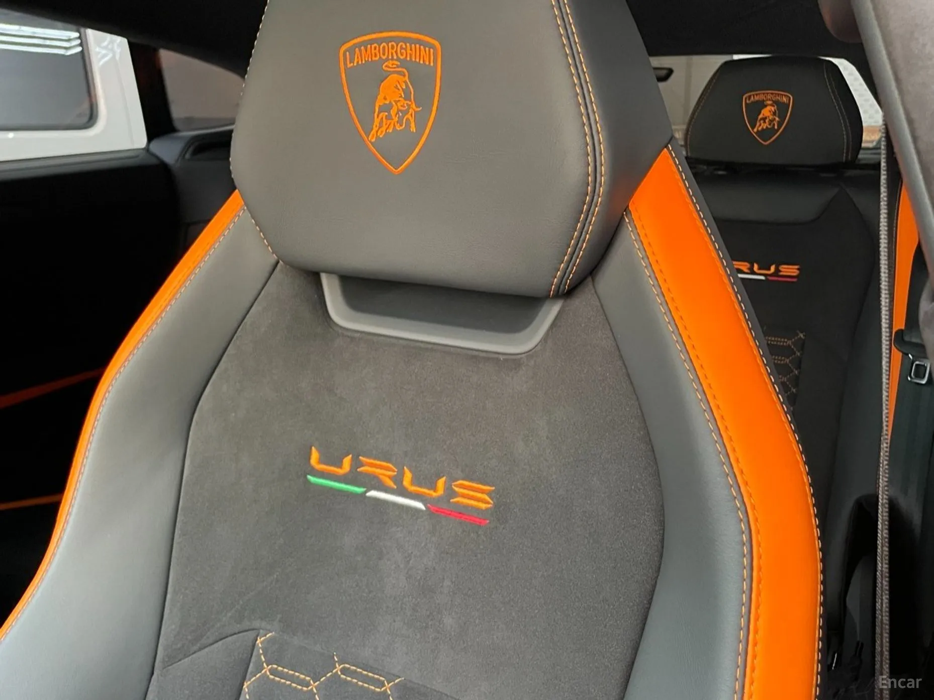 Lamborghini Urus превью 11