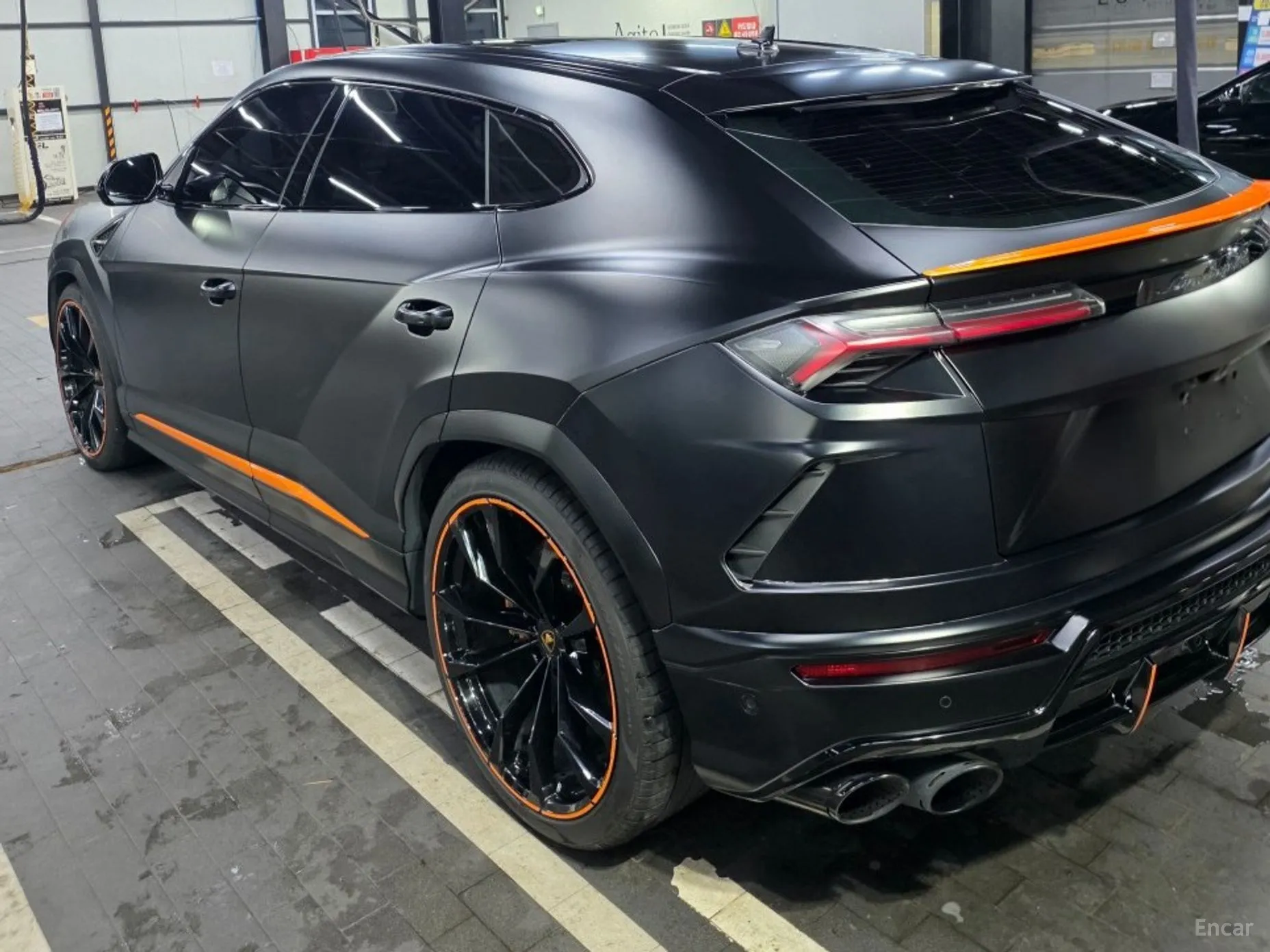 Lamborghini Urus превью 5