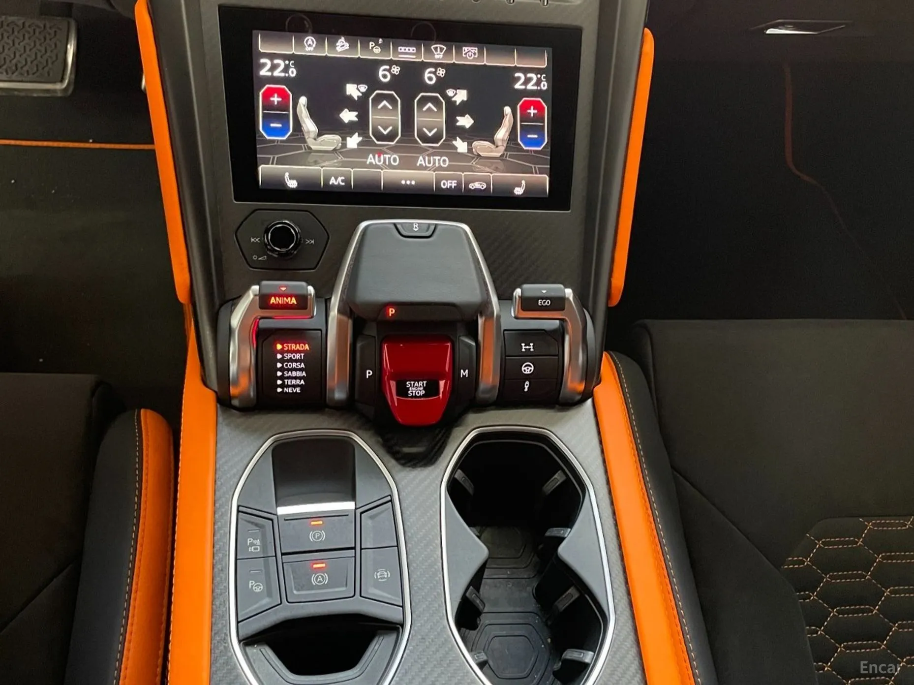 Lamborghini Urus превью 9