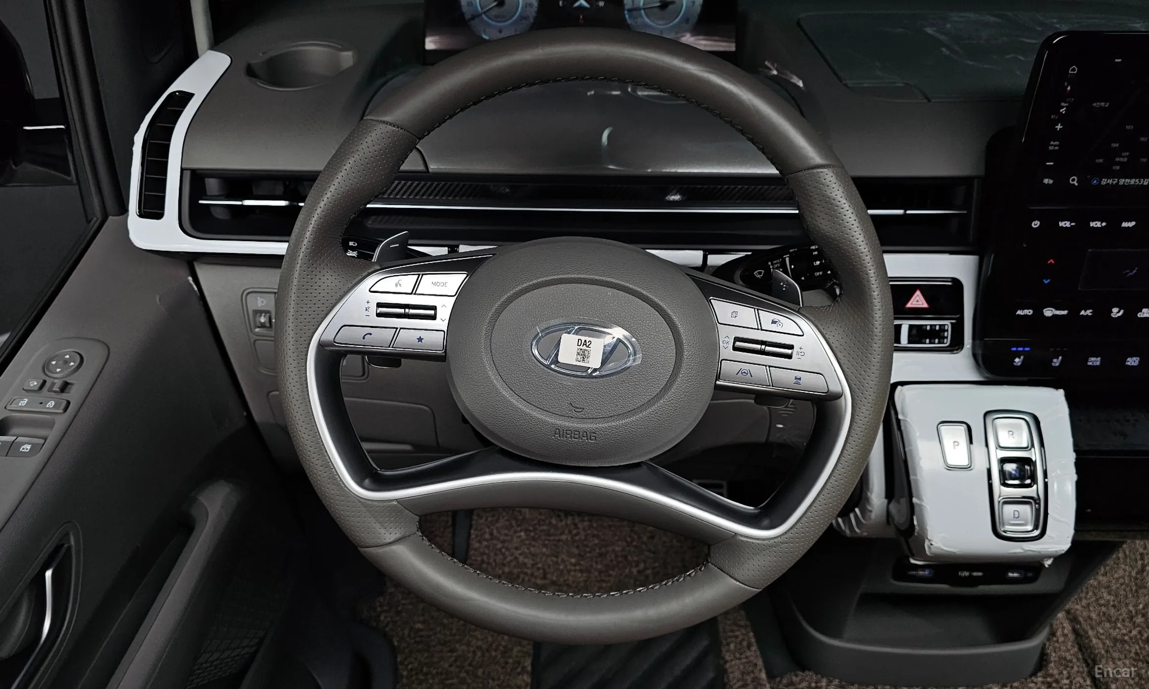 Hyundai Staria превью 13