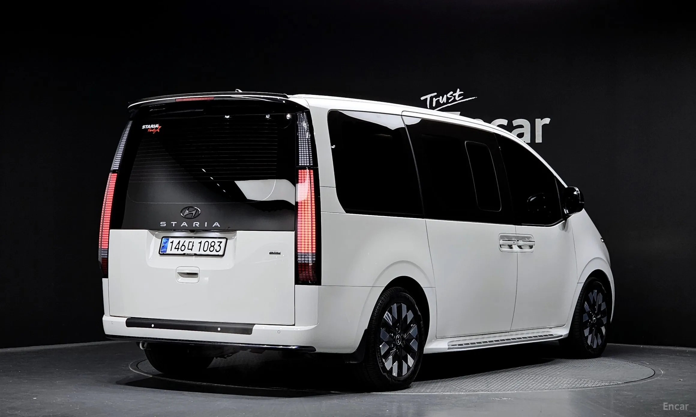 Hyundai Staria превью 2