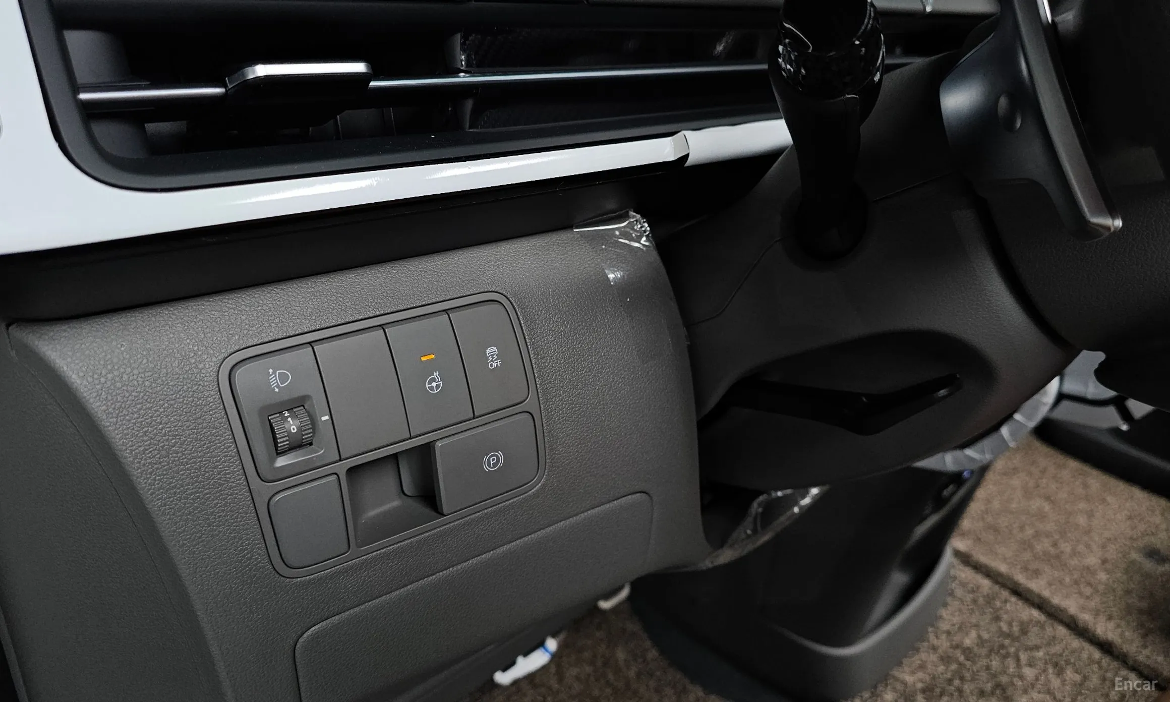 Hyundai Staria превью 16