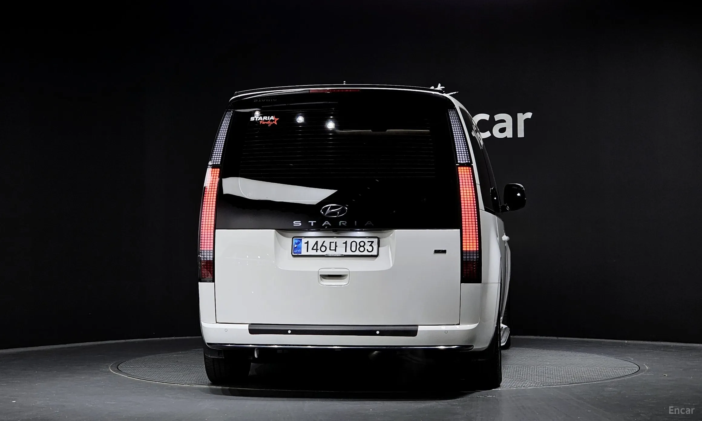 Hyundai Staria превью 4