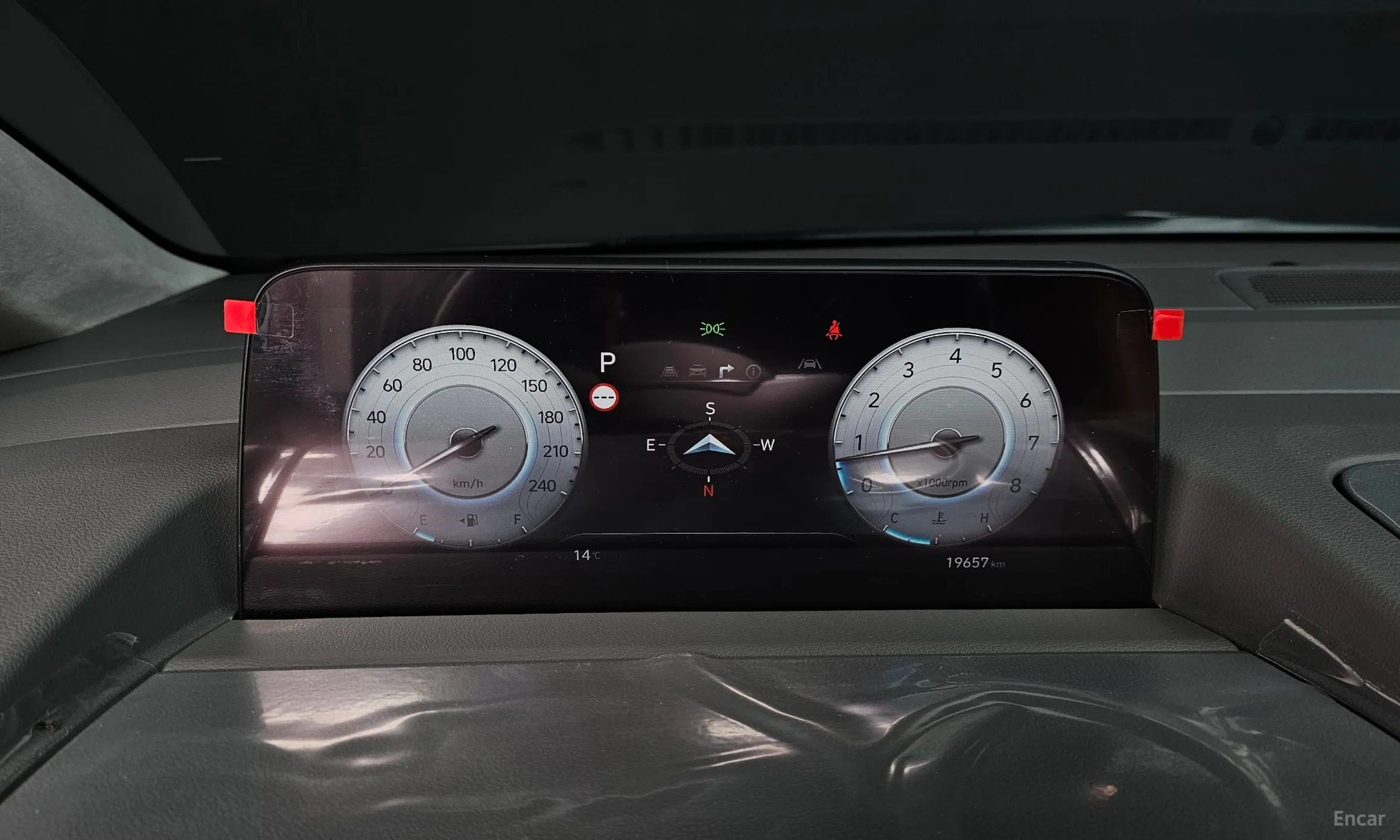 Hyundai Staria превью 8