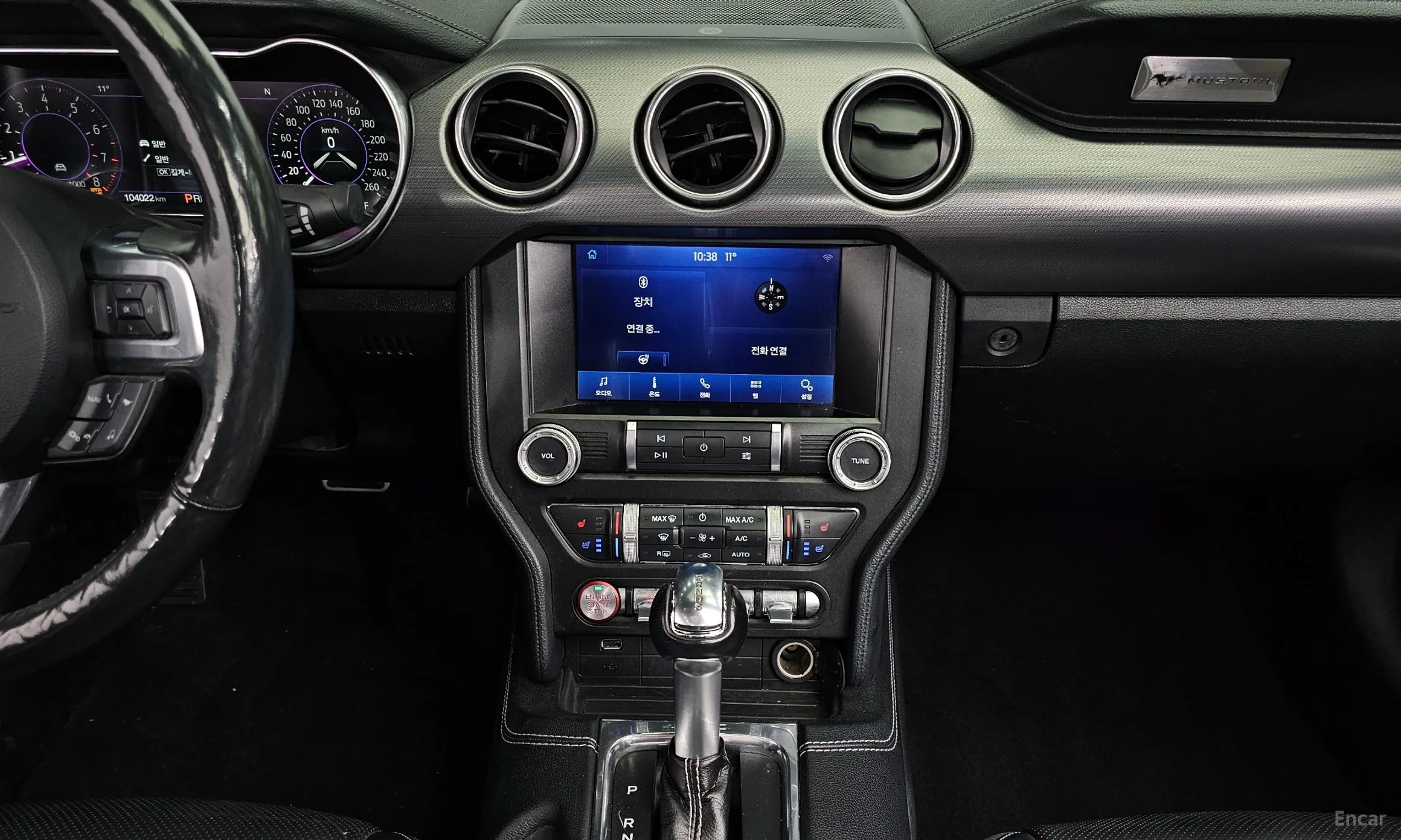 Ford Mustang превью 15