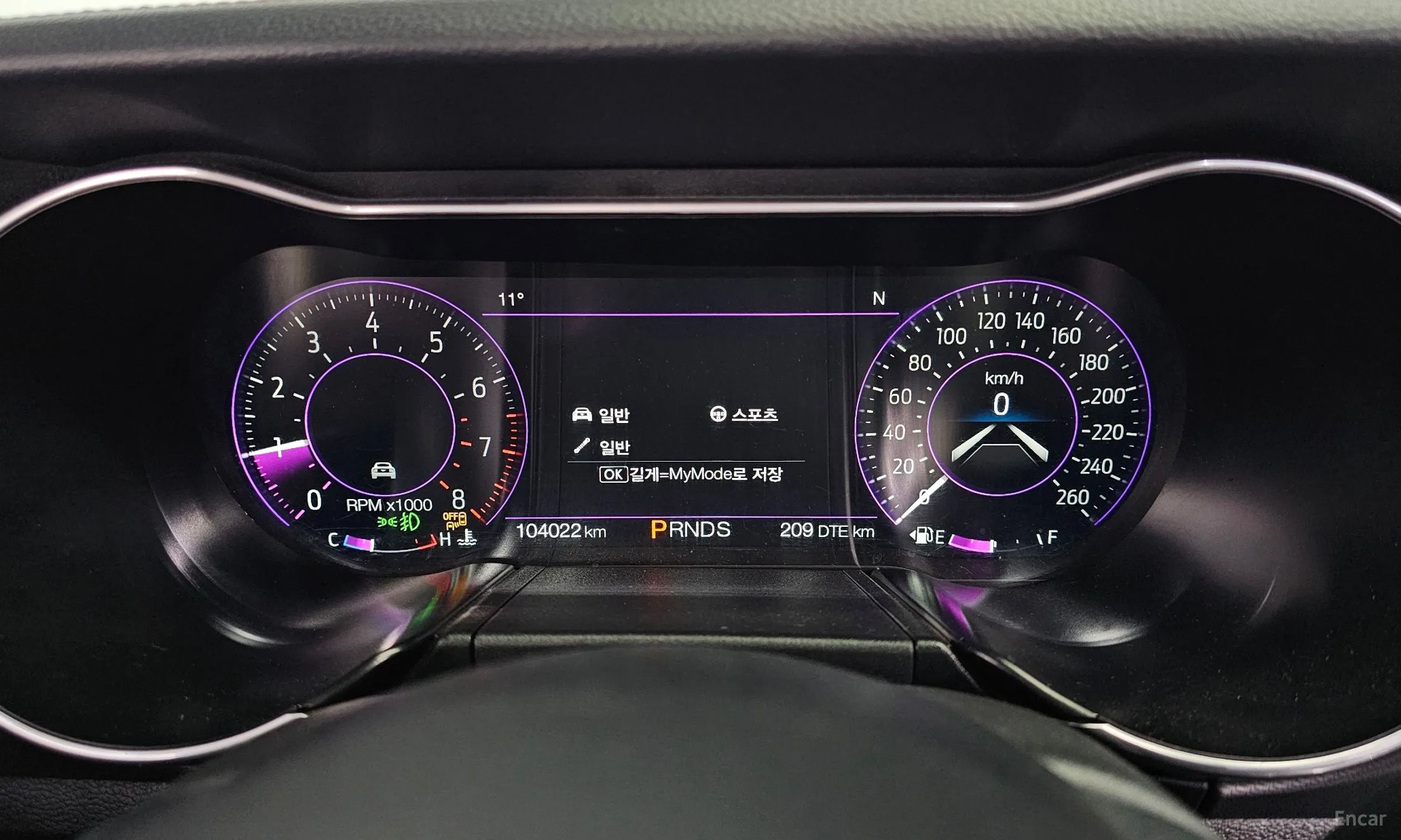 Ford Mustang превью 8