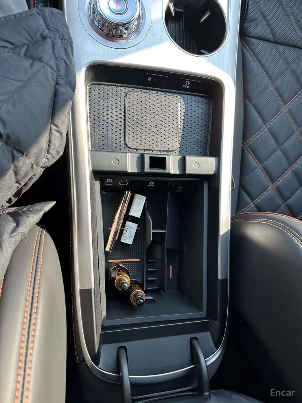 Genesis GV70 превью 12
