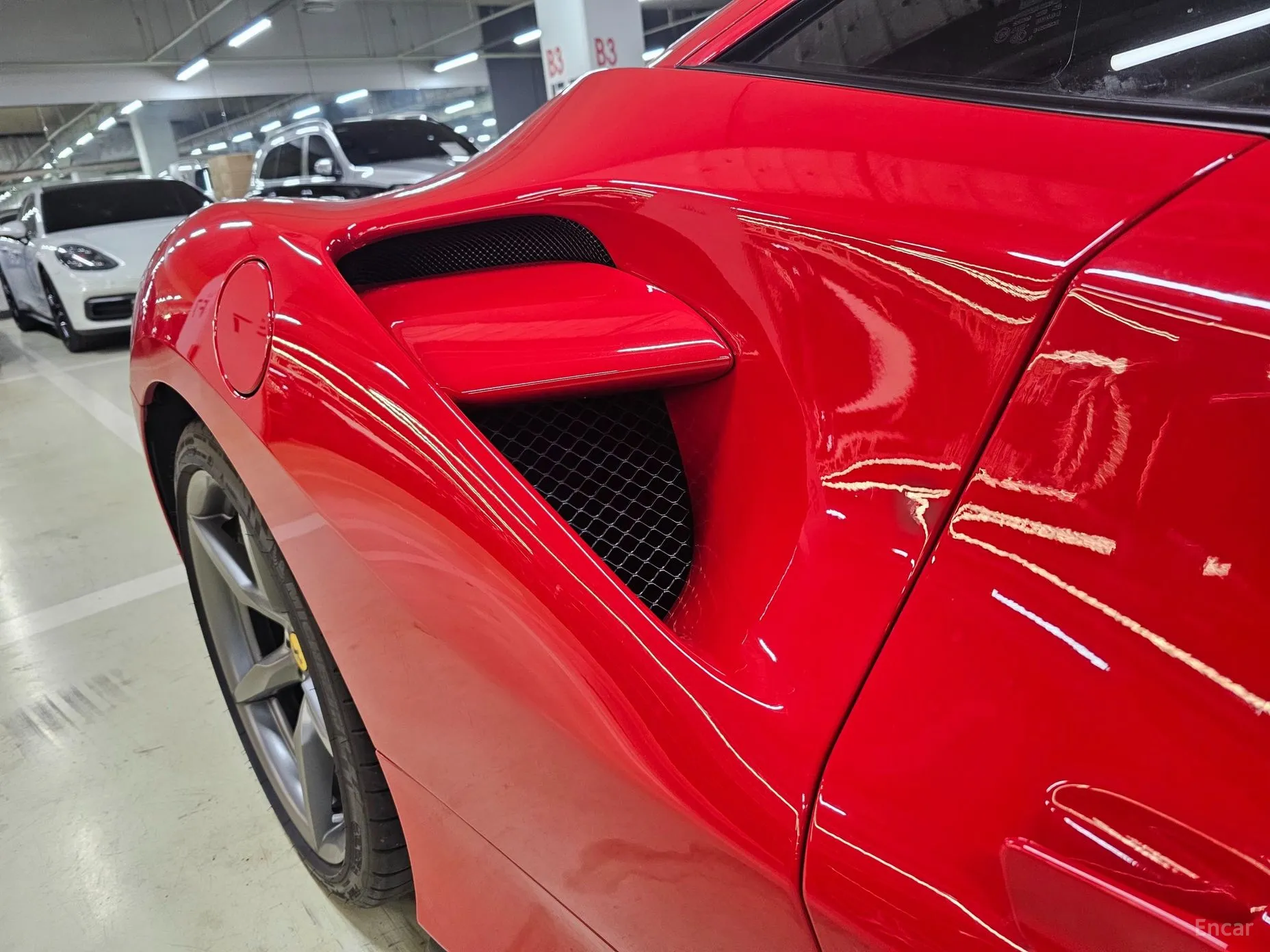 Ferrari 488 GTB превью 20