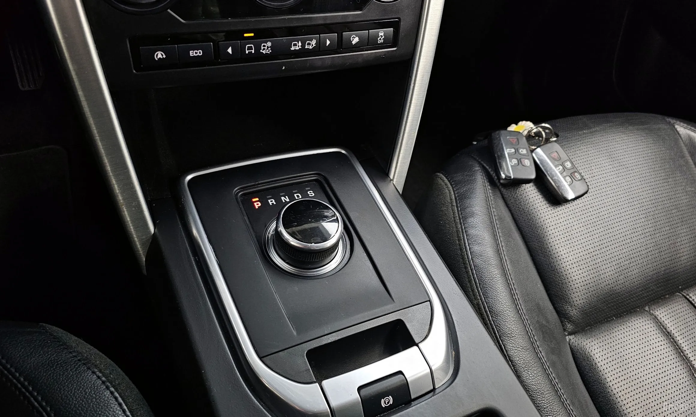 Land Rover Discovery Sports превью 9