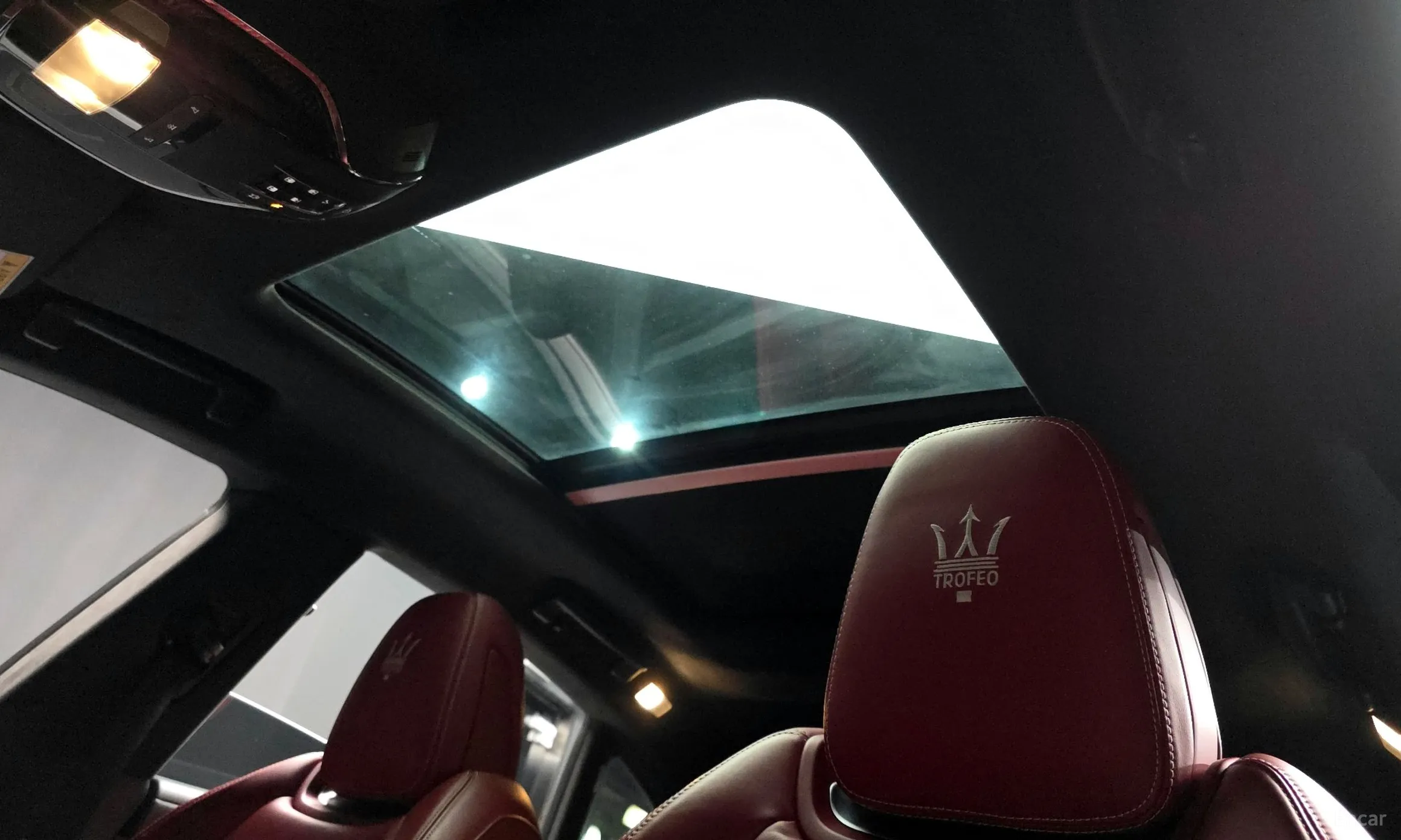 Maserati Levante превью 19