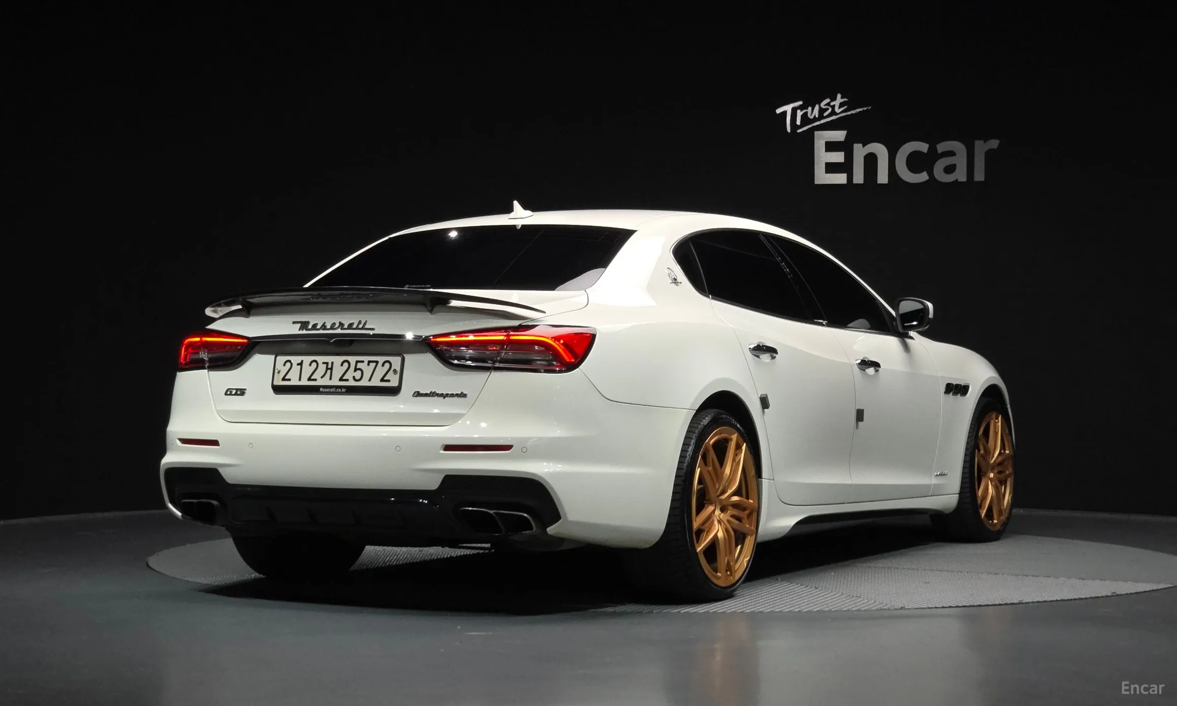 Maserati Quattroporte