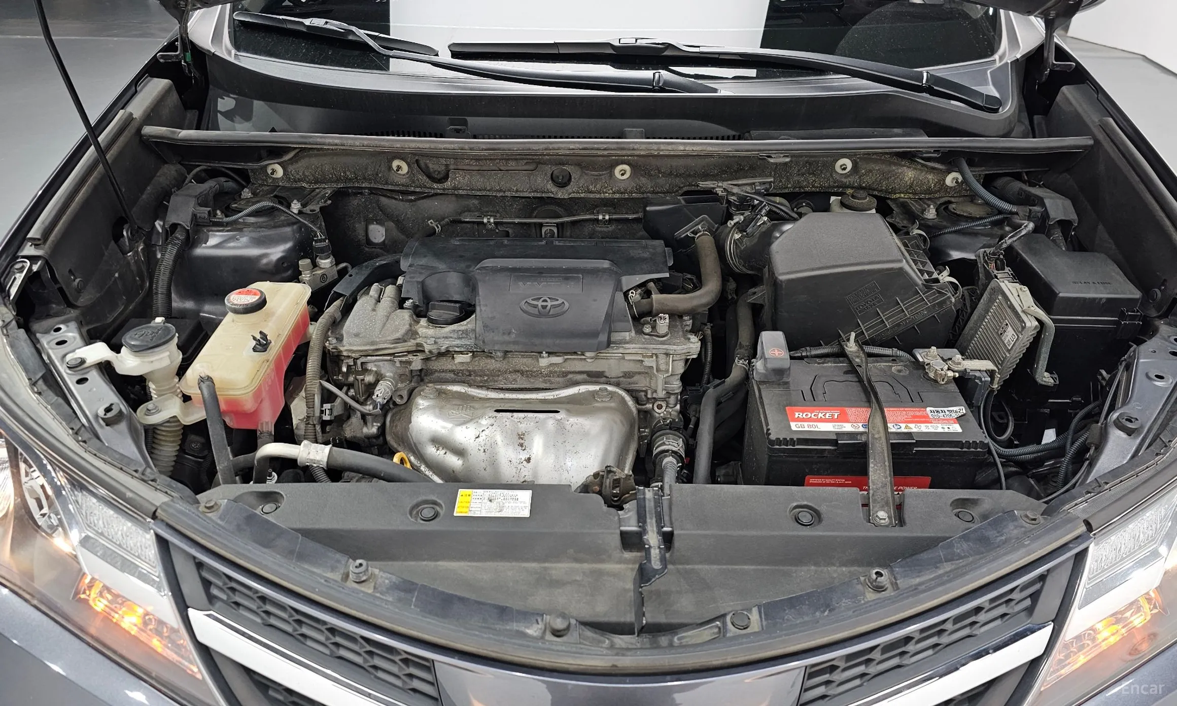Toyota RAV4 превью 6