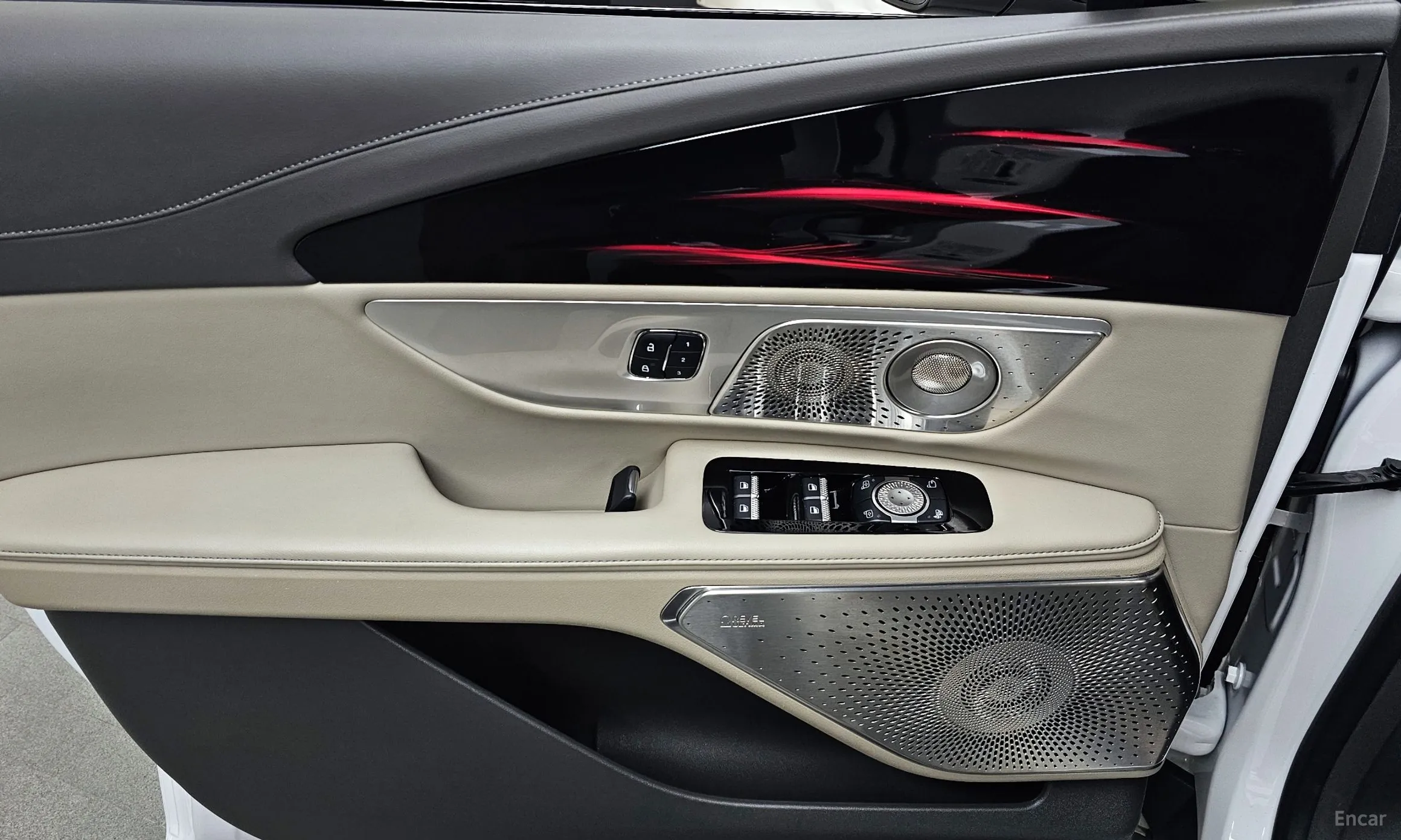 Lincoln Nautilus Gen 2 превью 17